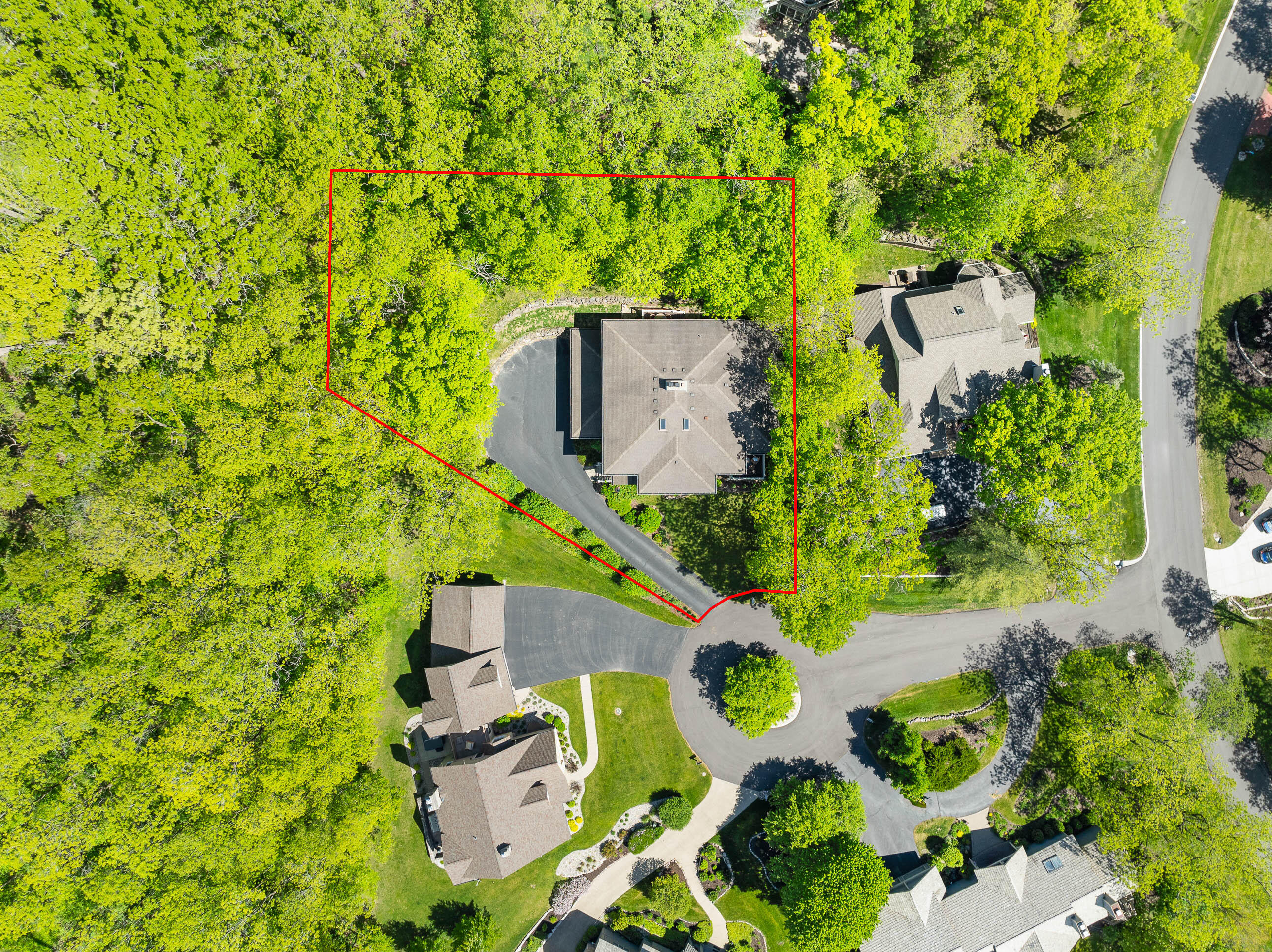 1066 Edinborough Ct