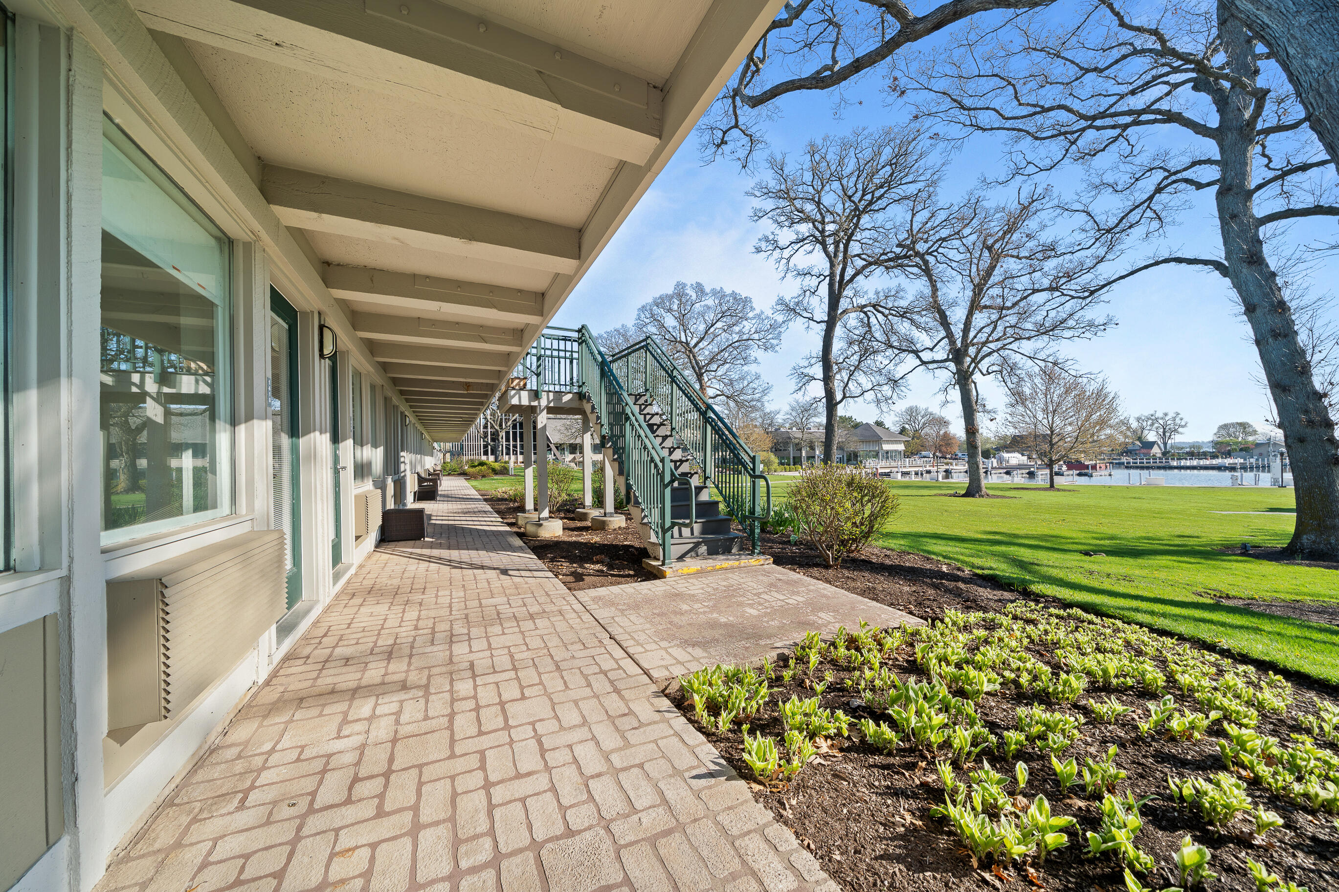269 Fontana Blvd Unit: 1418