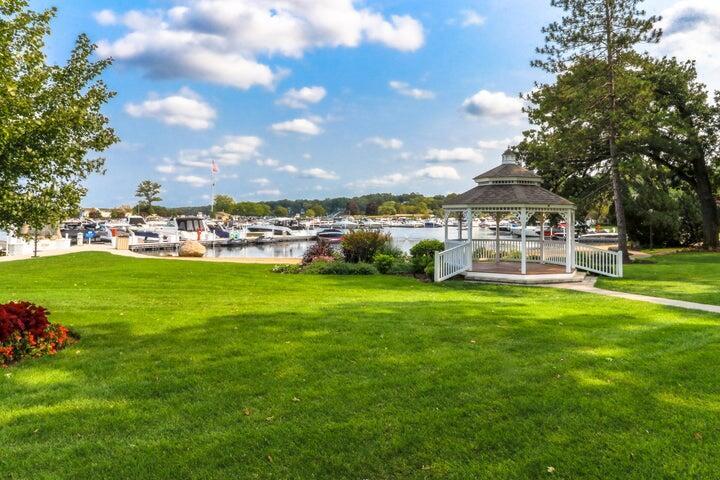 269 Fontana Blvd Unit: 1418