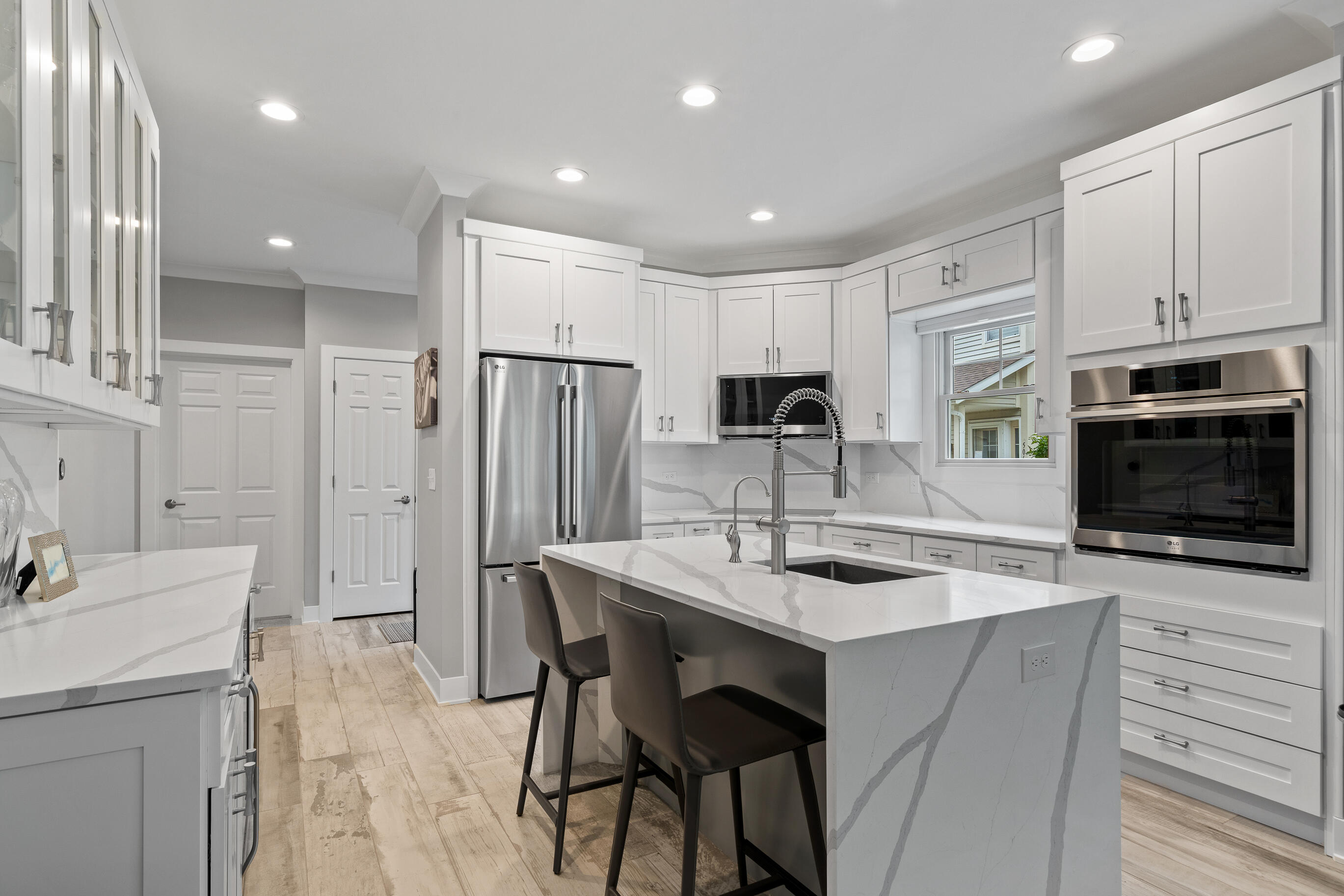 401 Abbey Ridge Ct
