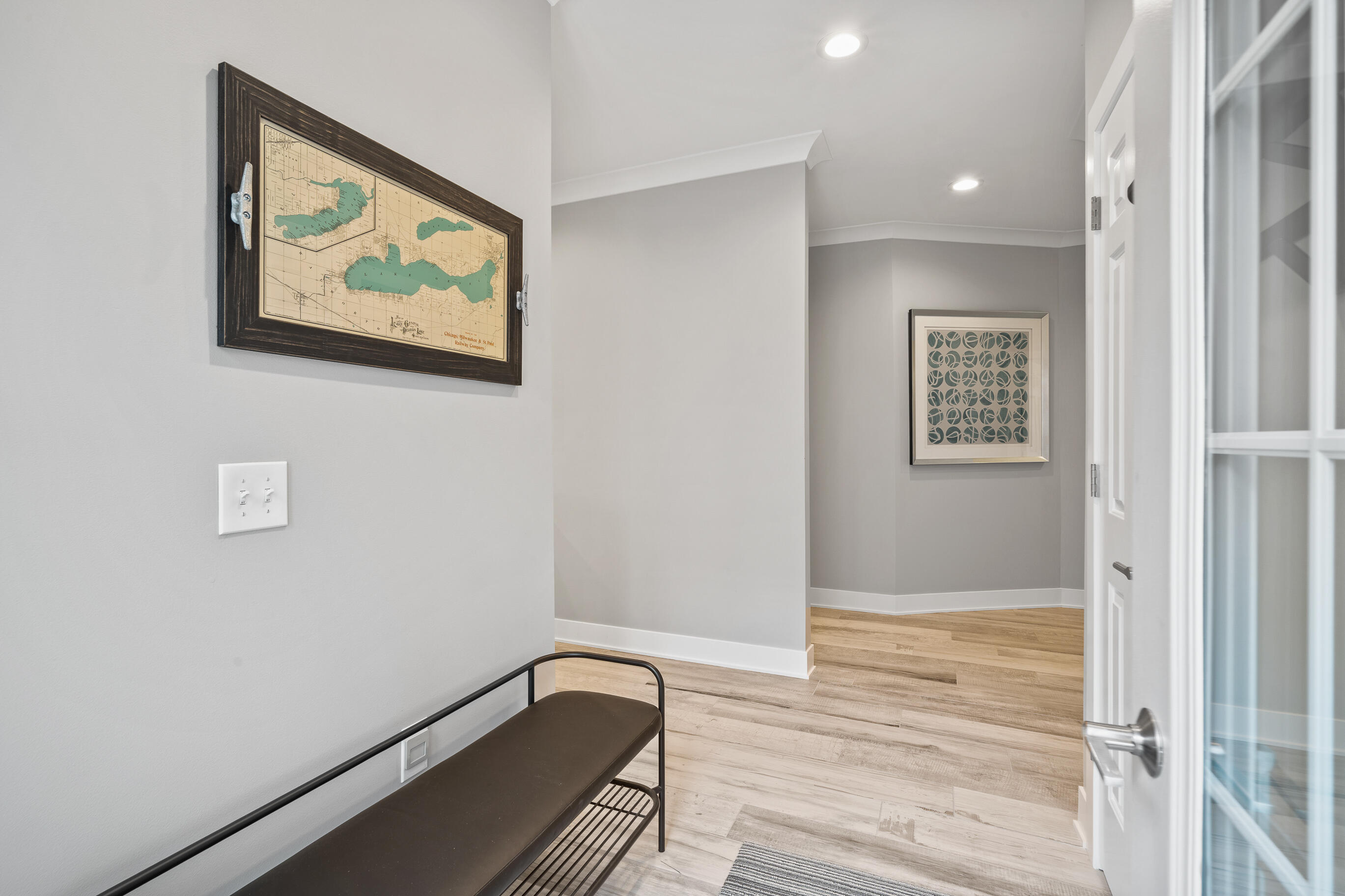 401 Abbey Ridge Ct