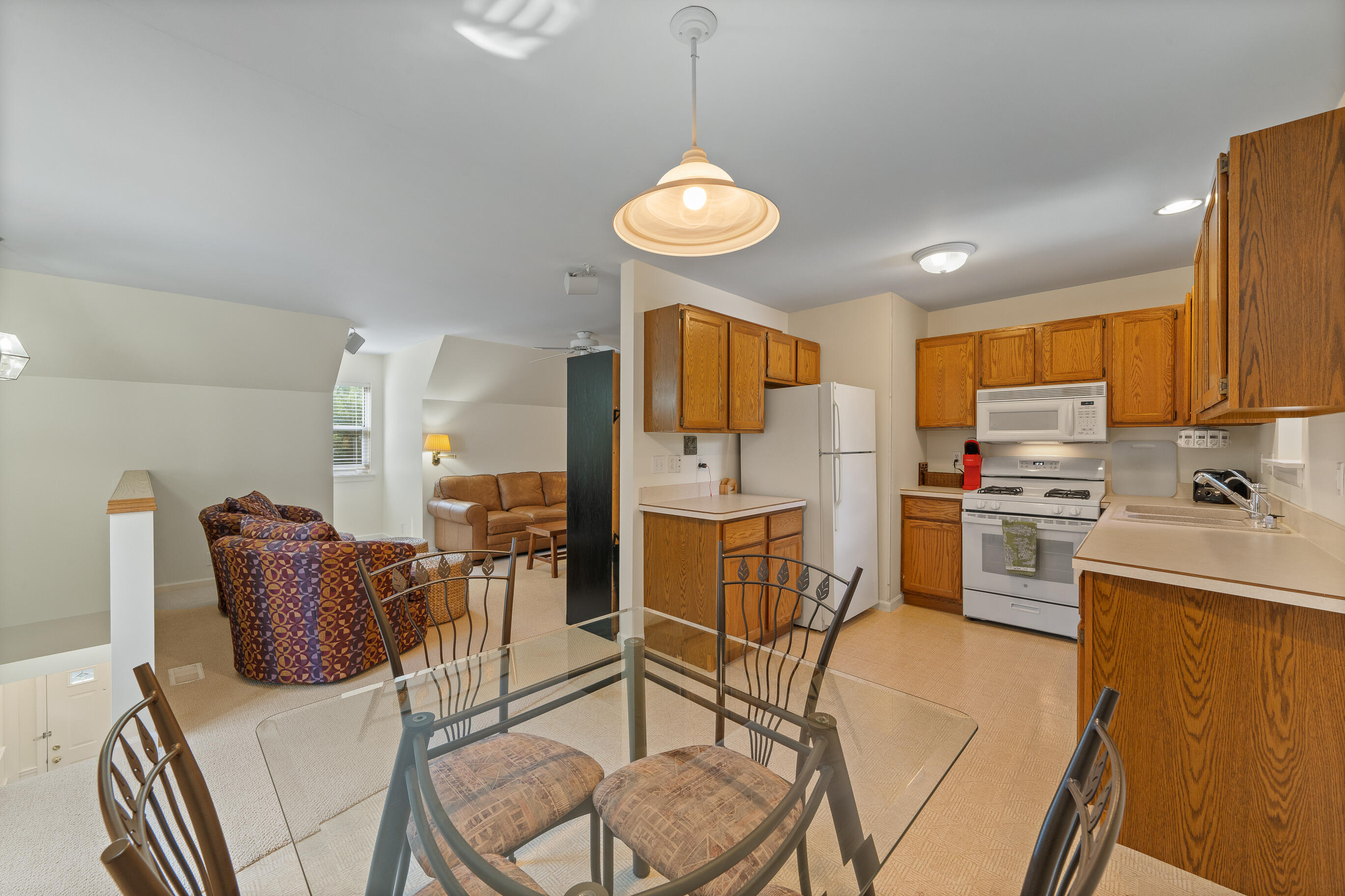 765 Brickley Ct