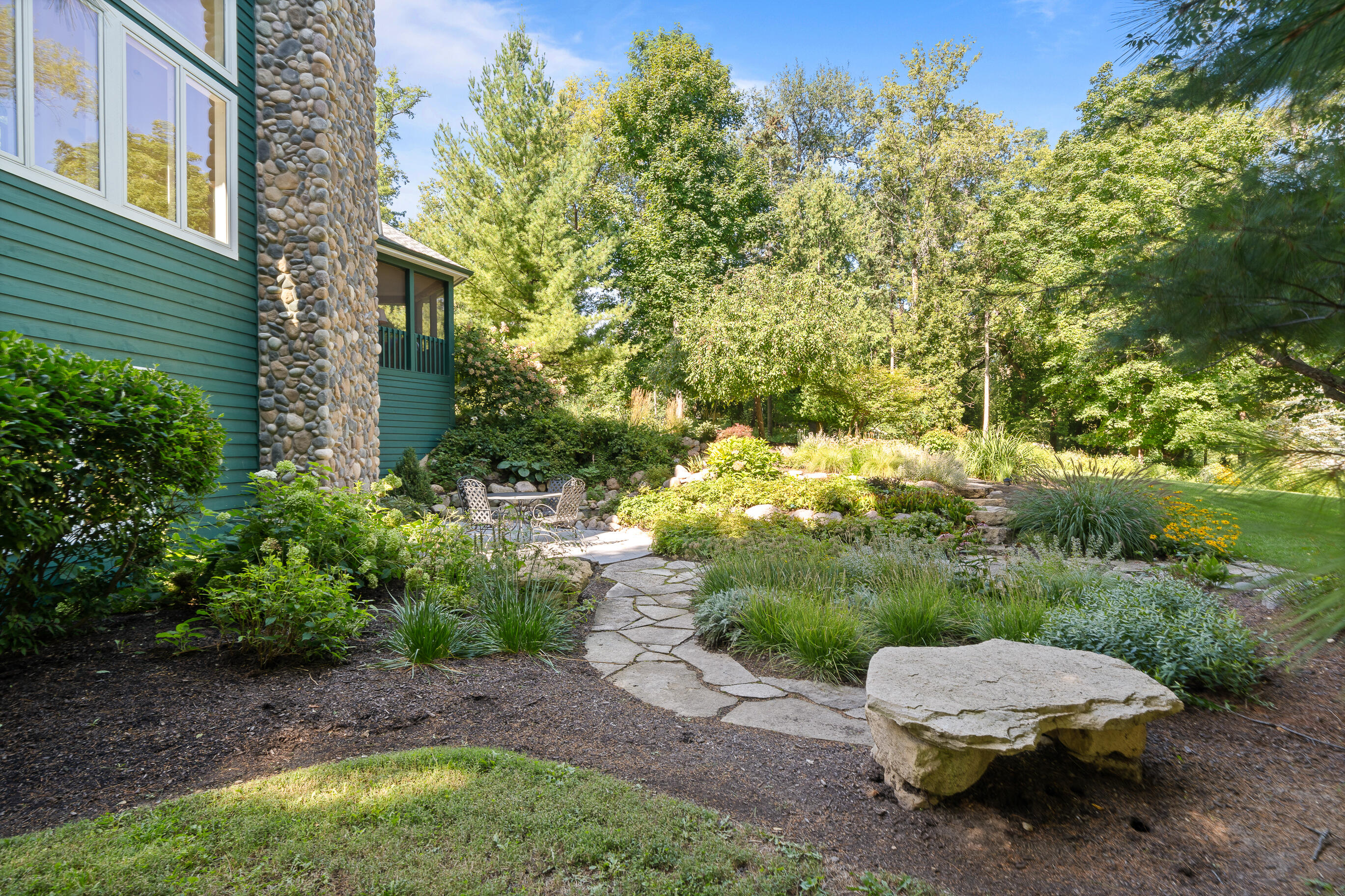 765 Brickley Ct