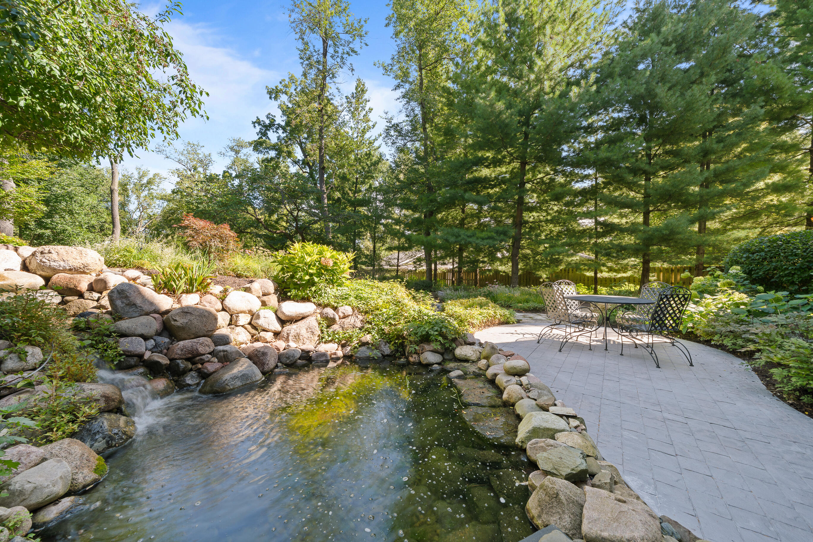 765 Brickley Ct