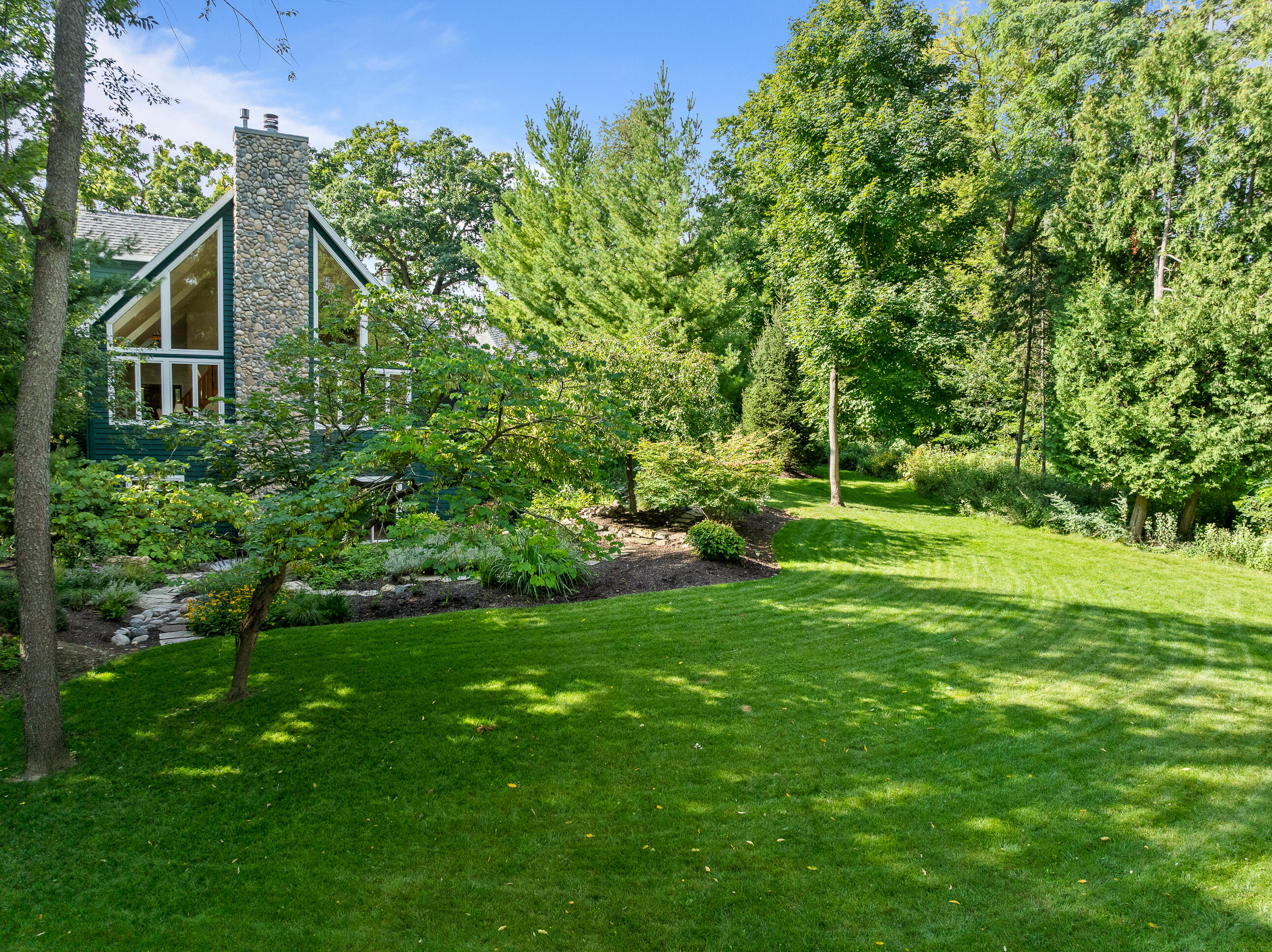 765 Brickley Ct
