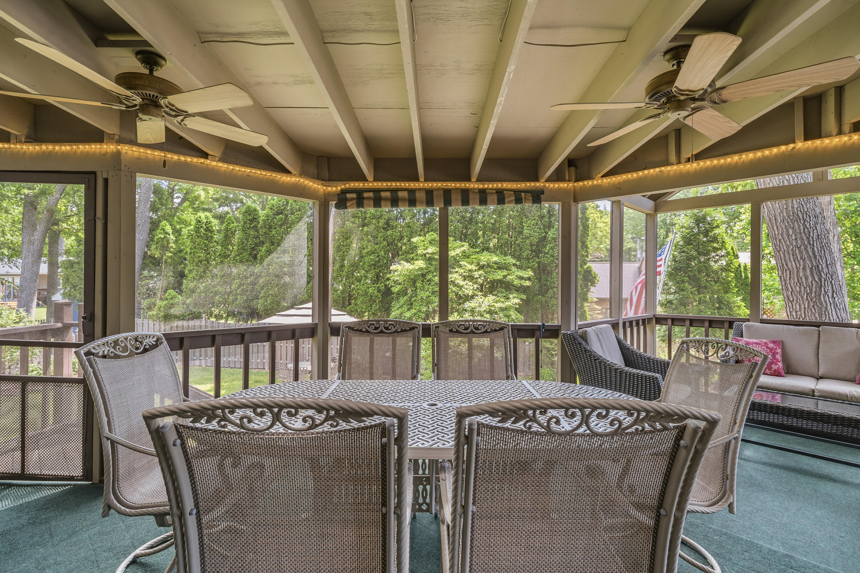 837 Van Slyke Dr