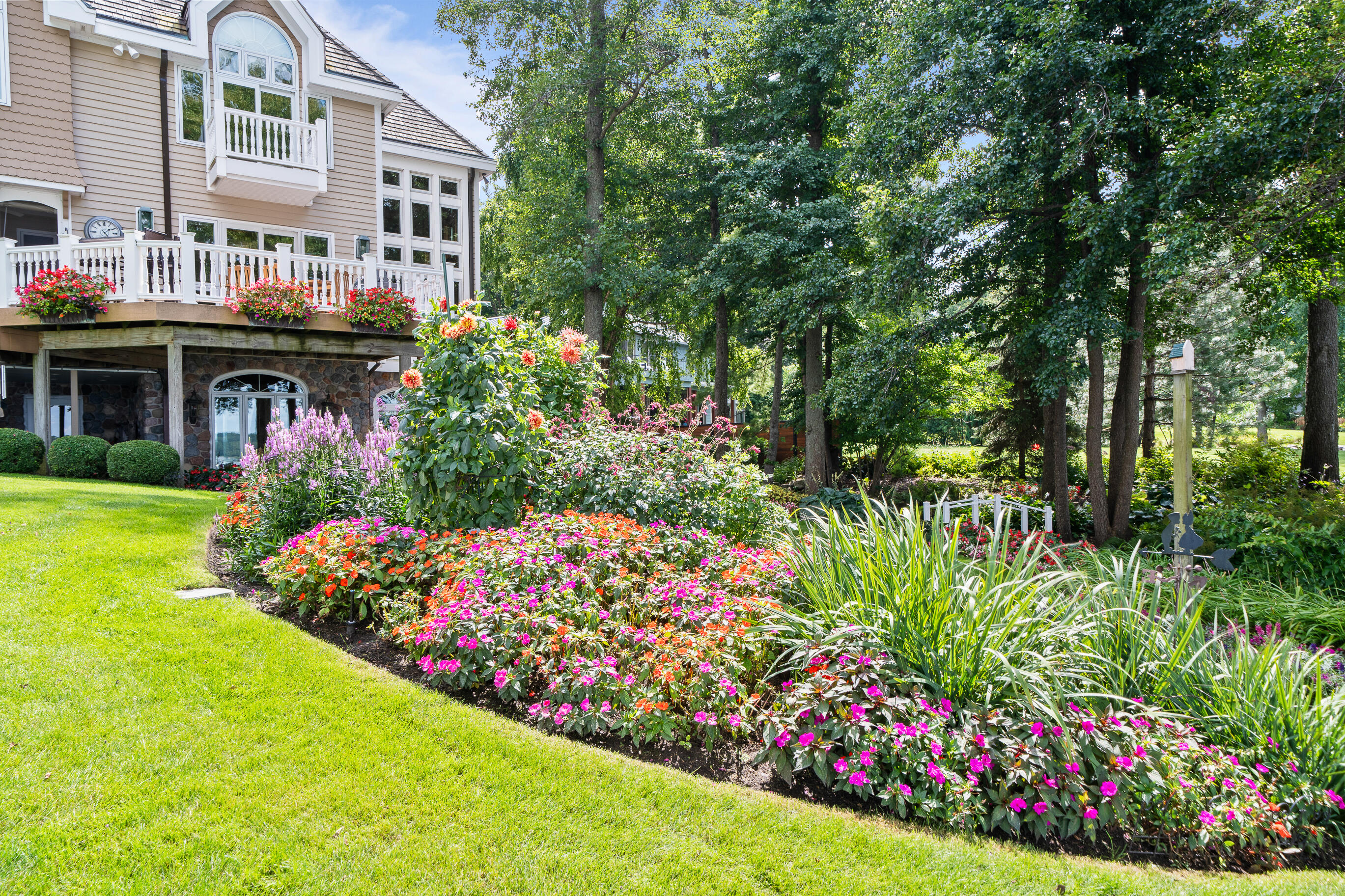 W2908 Walcowis Dr
