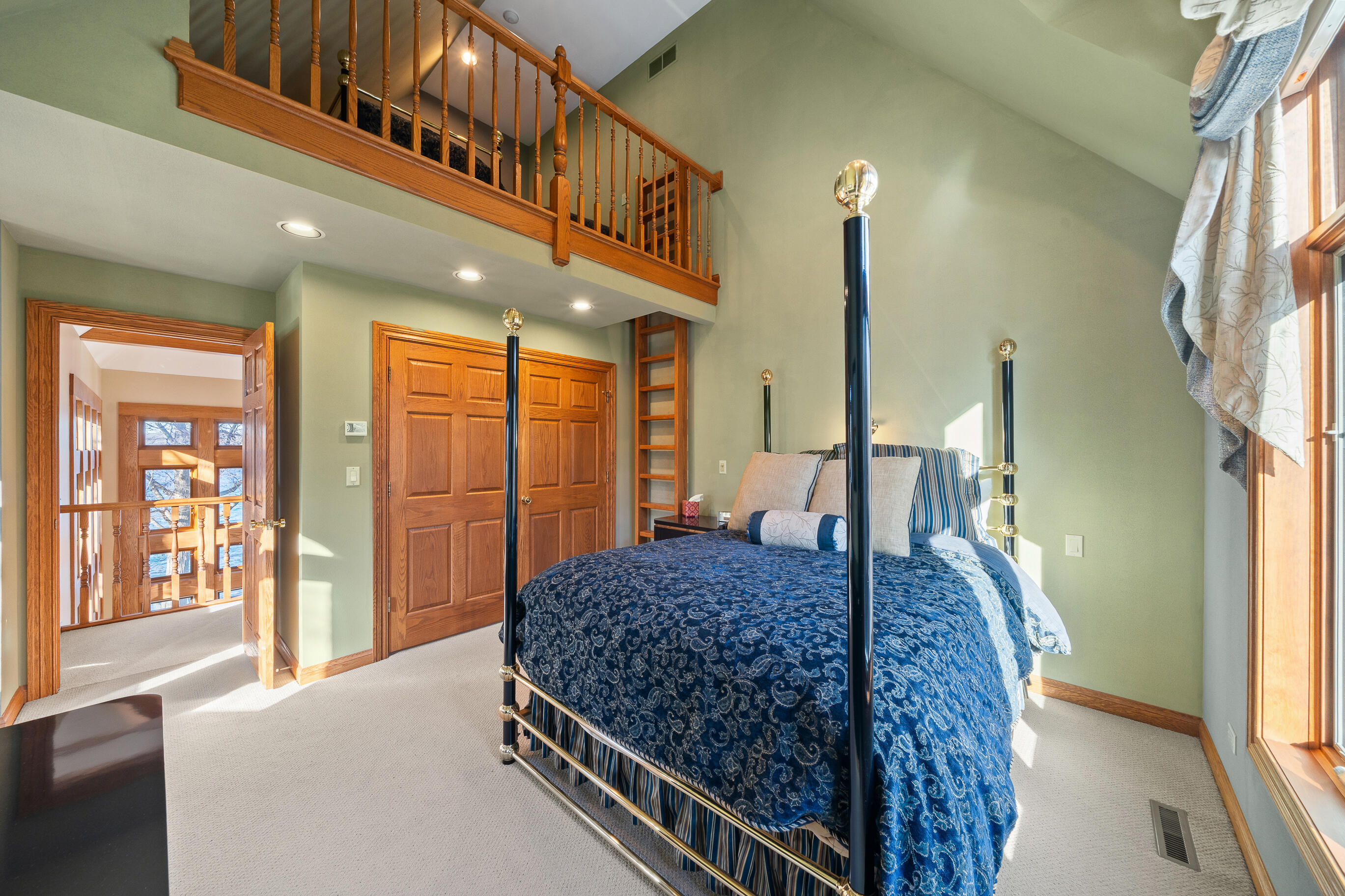 W2908 Walcowis Dr