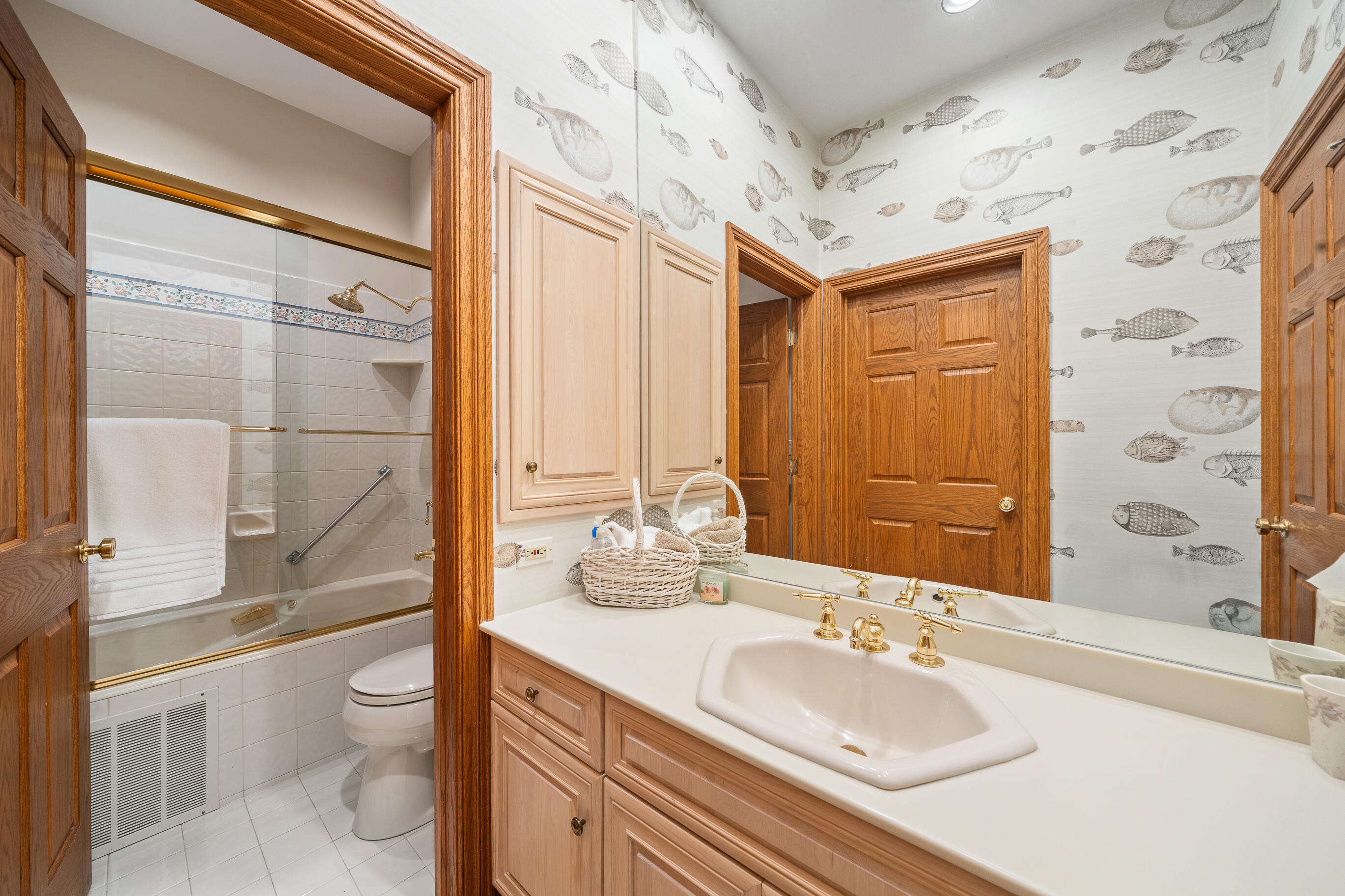 W2908 Walcowis Dr