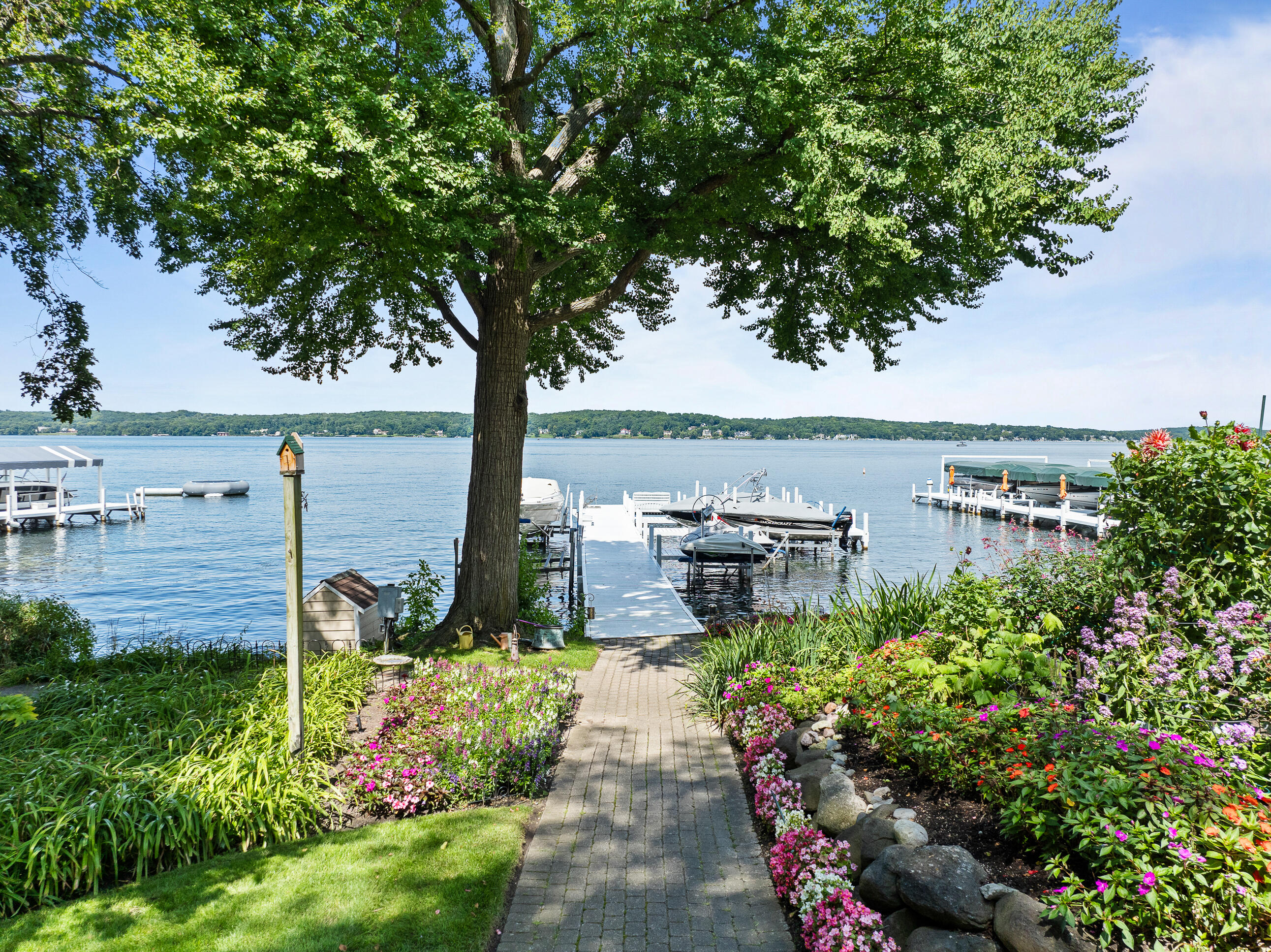W2908 Walcowis Dr