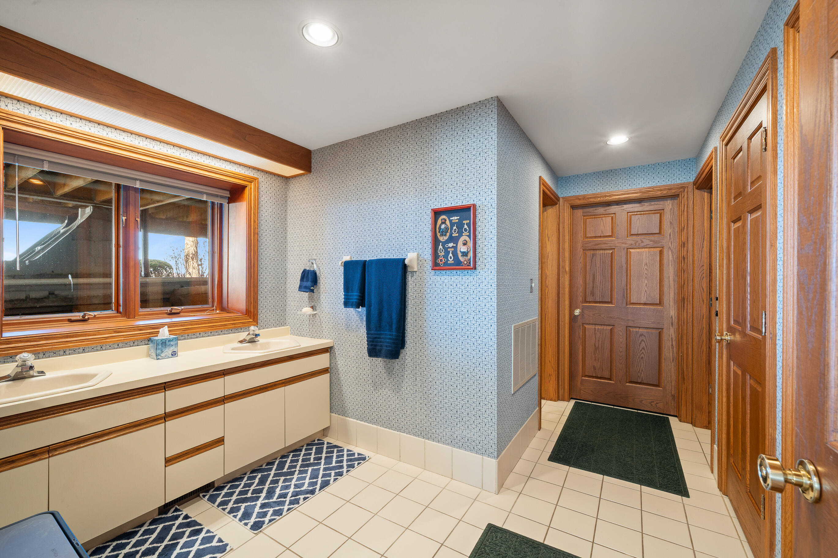 W2908 Walcowis Dr