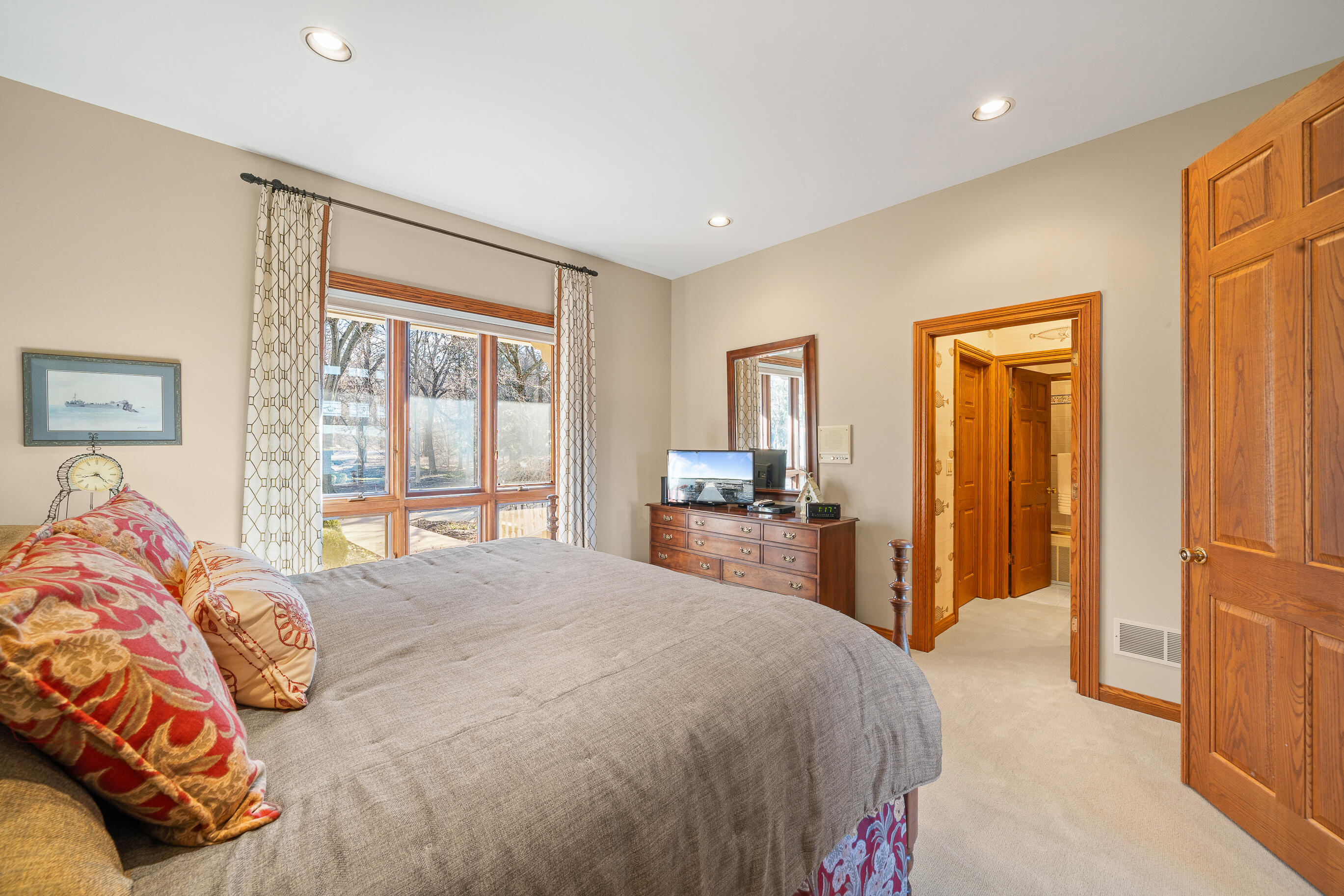 W2908 Walcowis Dr