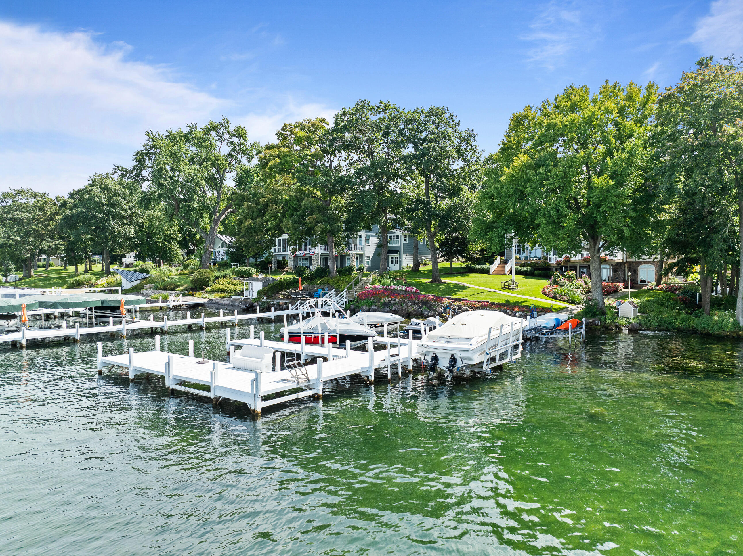 W2908 Walcowis Dr
