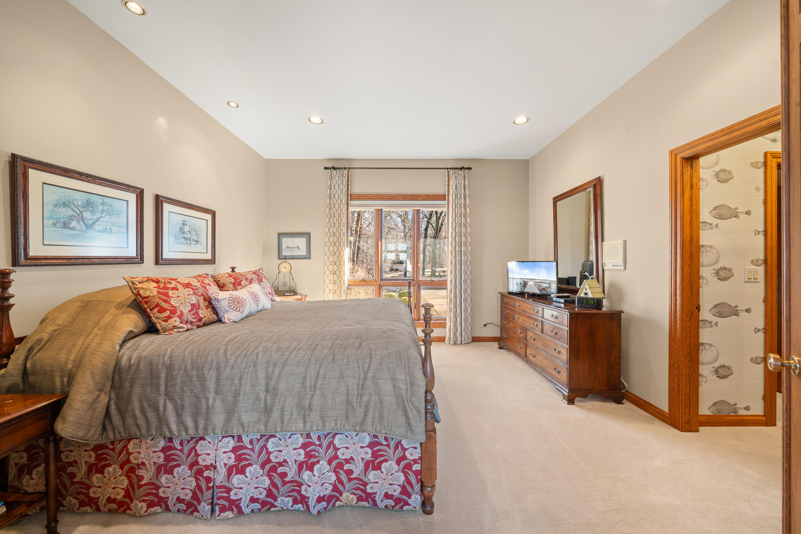 W2908 Walcowis Dr