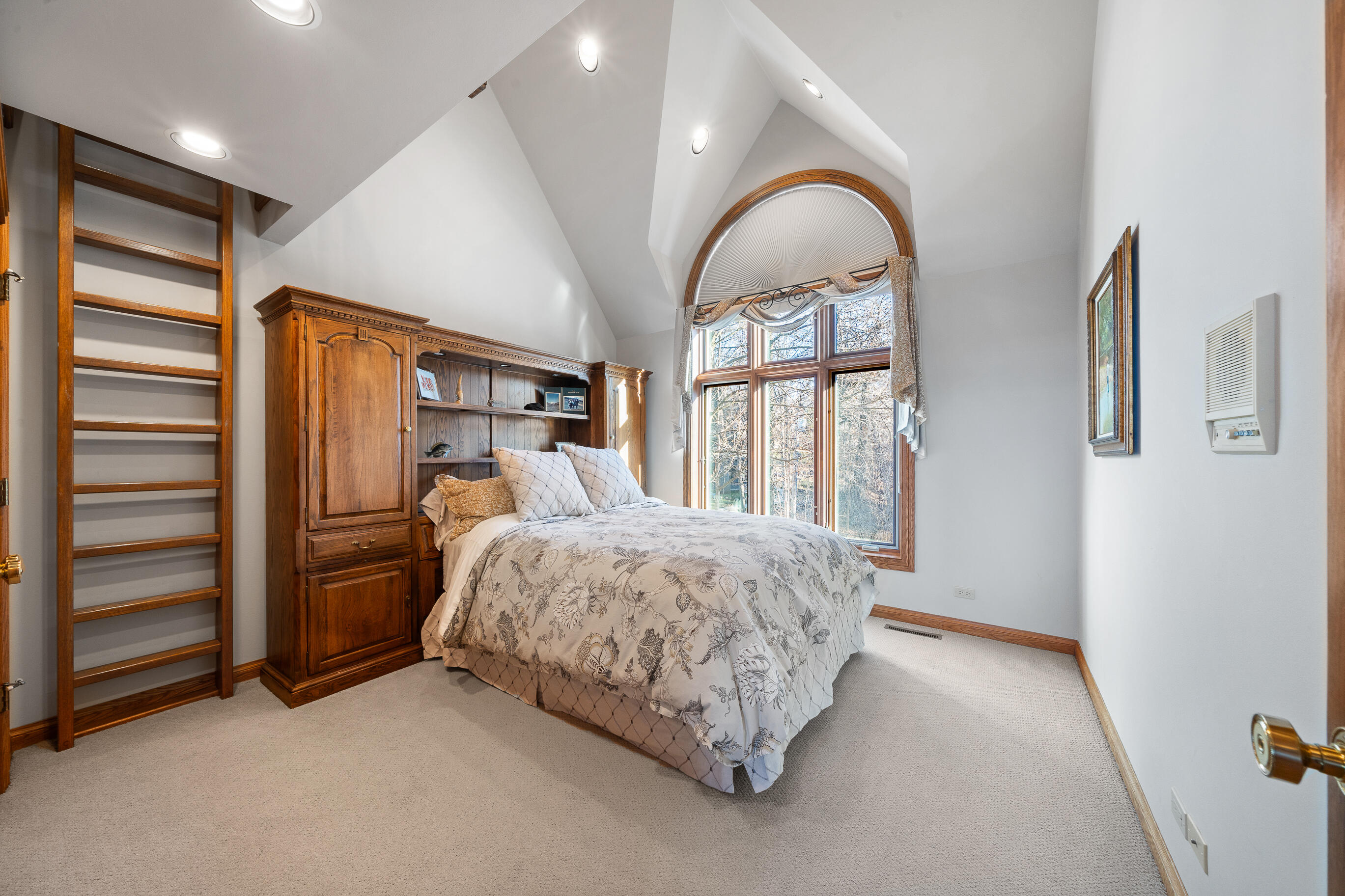 W2908 Walcowis Dr