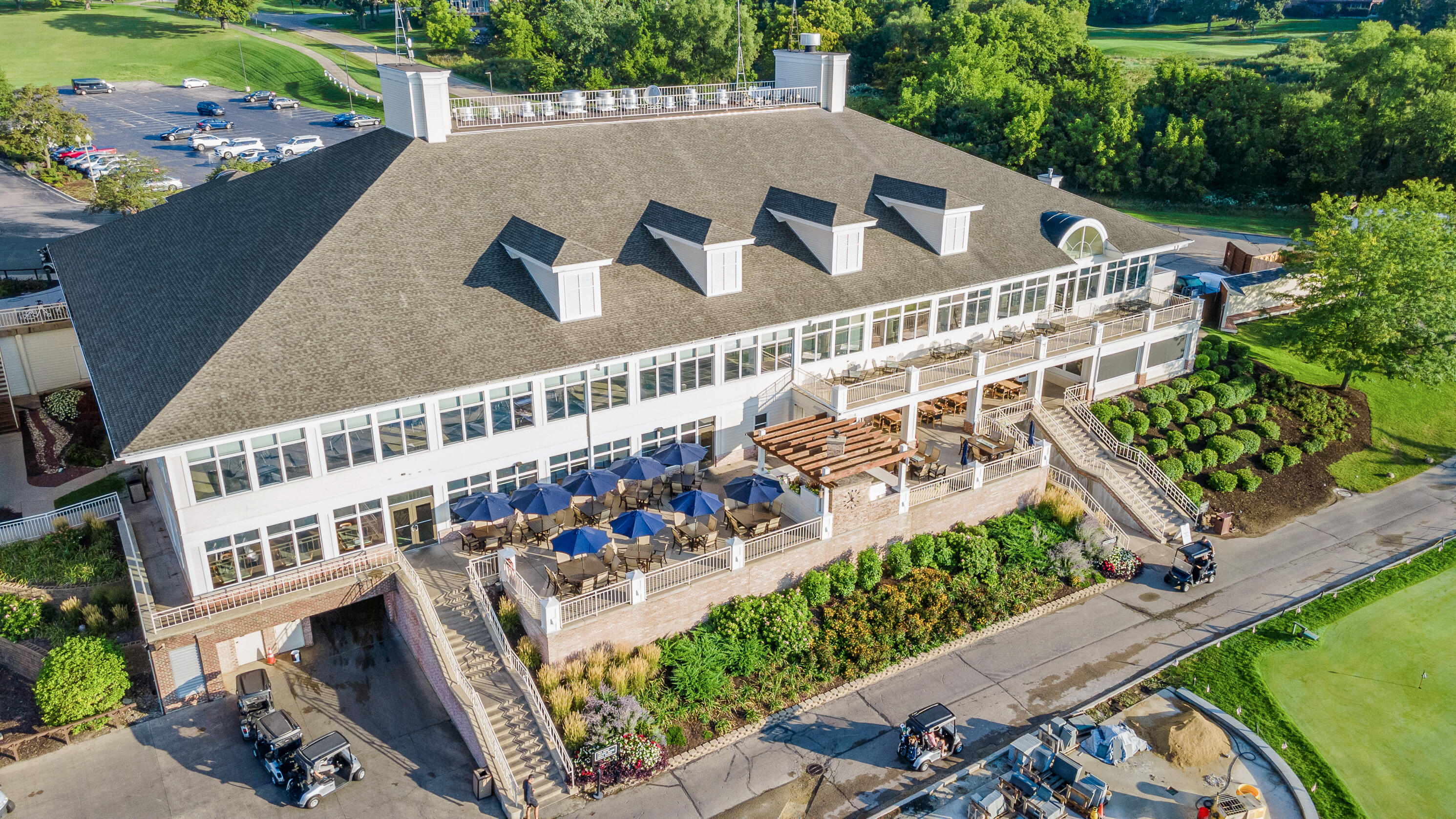 1076 Lakeland Way, 9-55