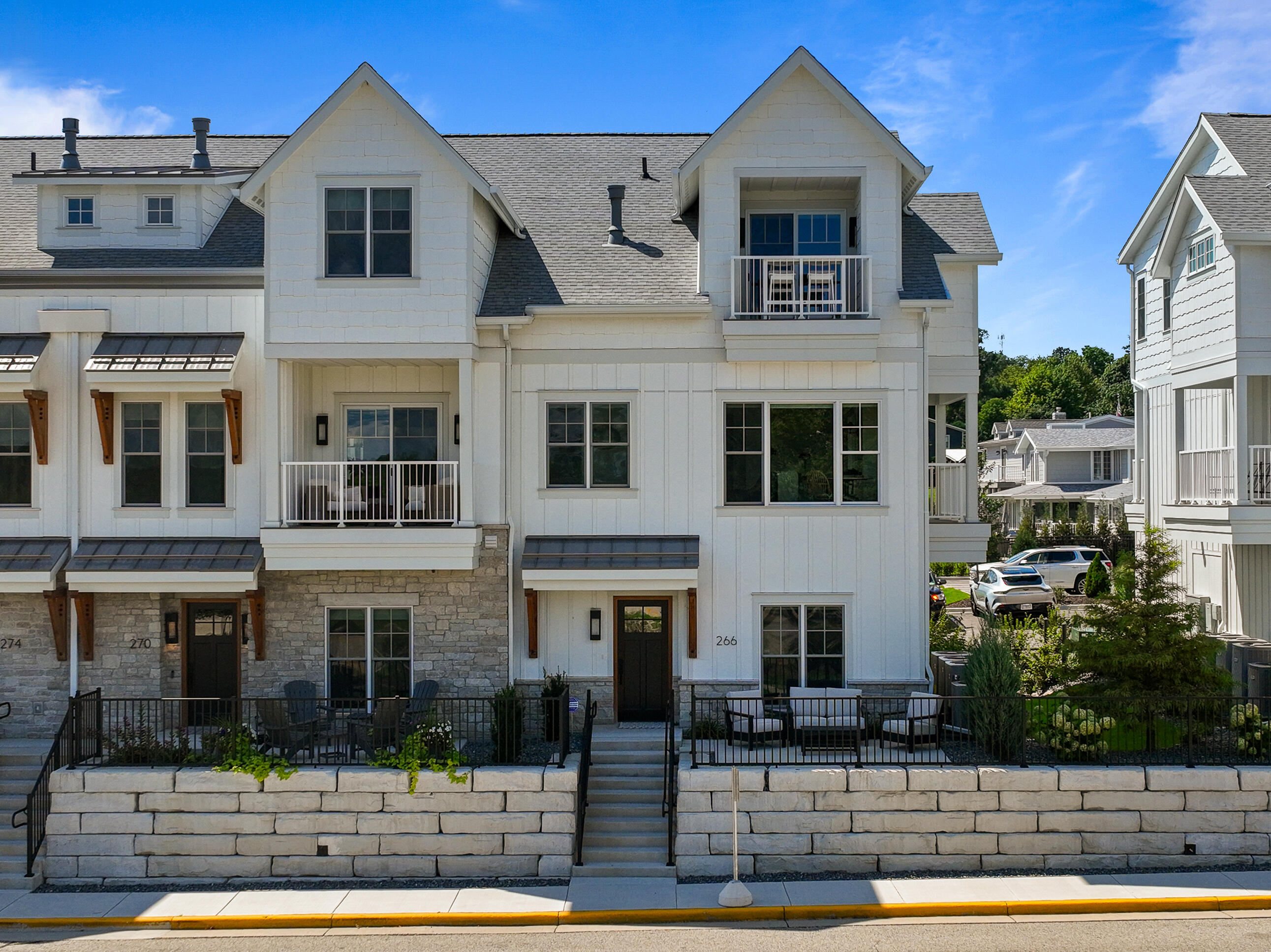 266 High St, 12