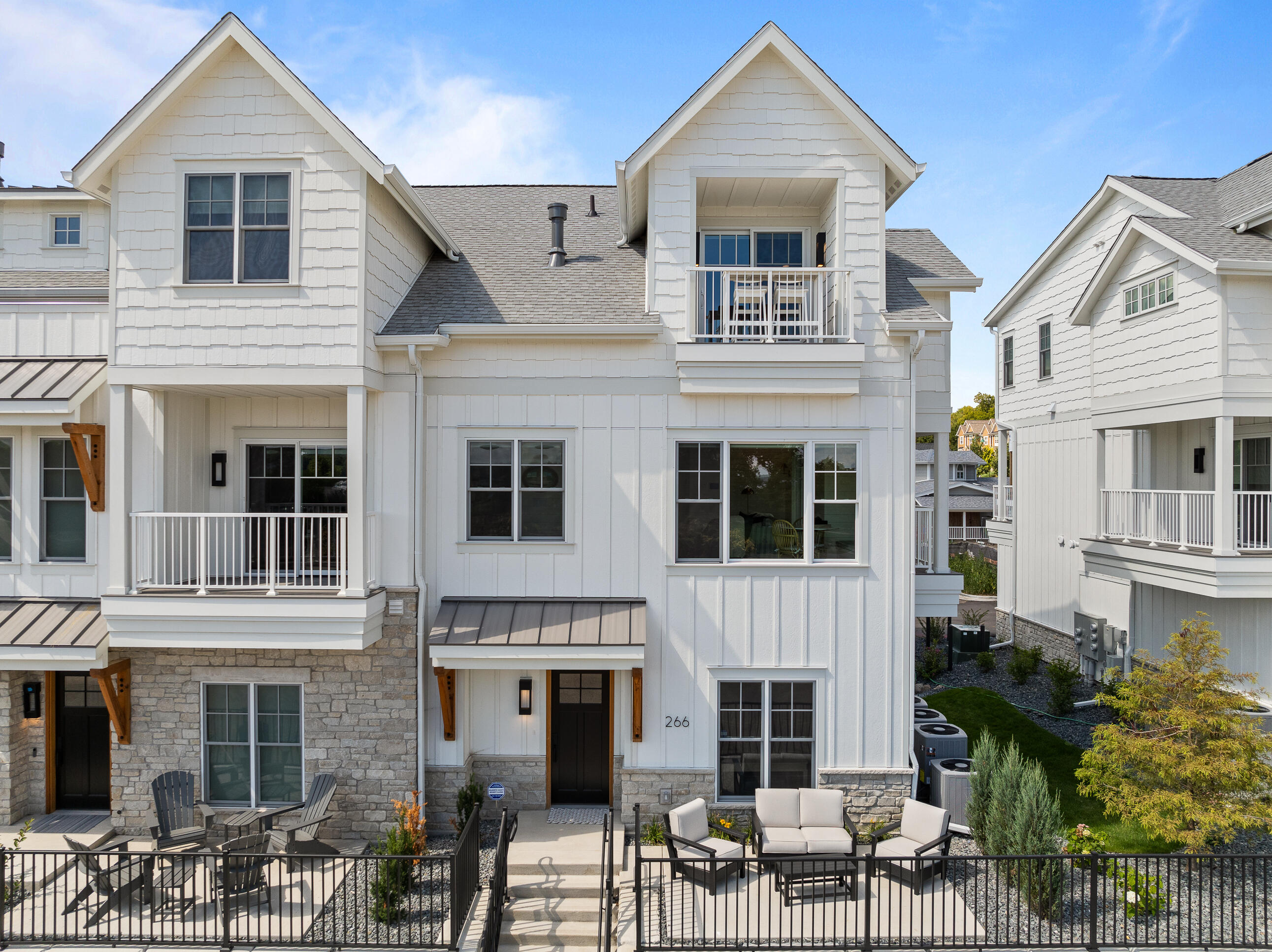 266 High St, 12