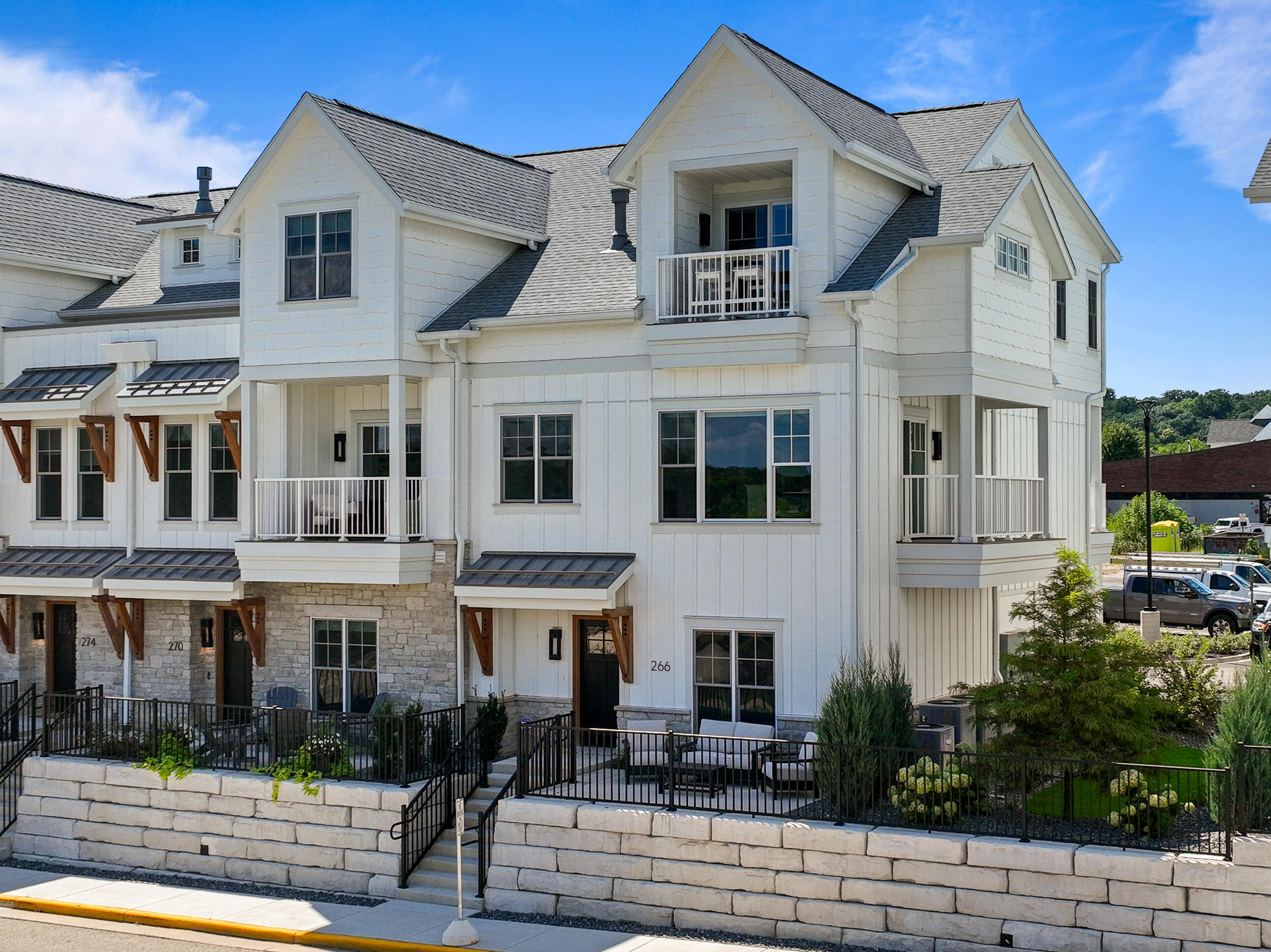 266 High St, 12
