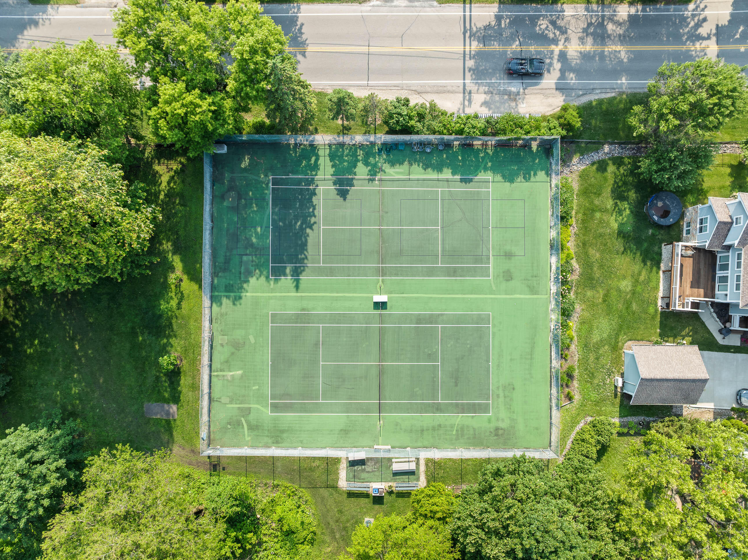 163 N Lakeshore Dr
