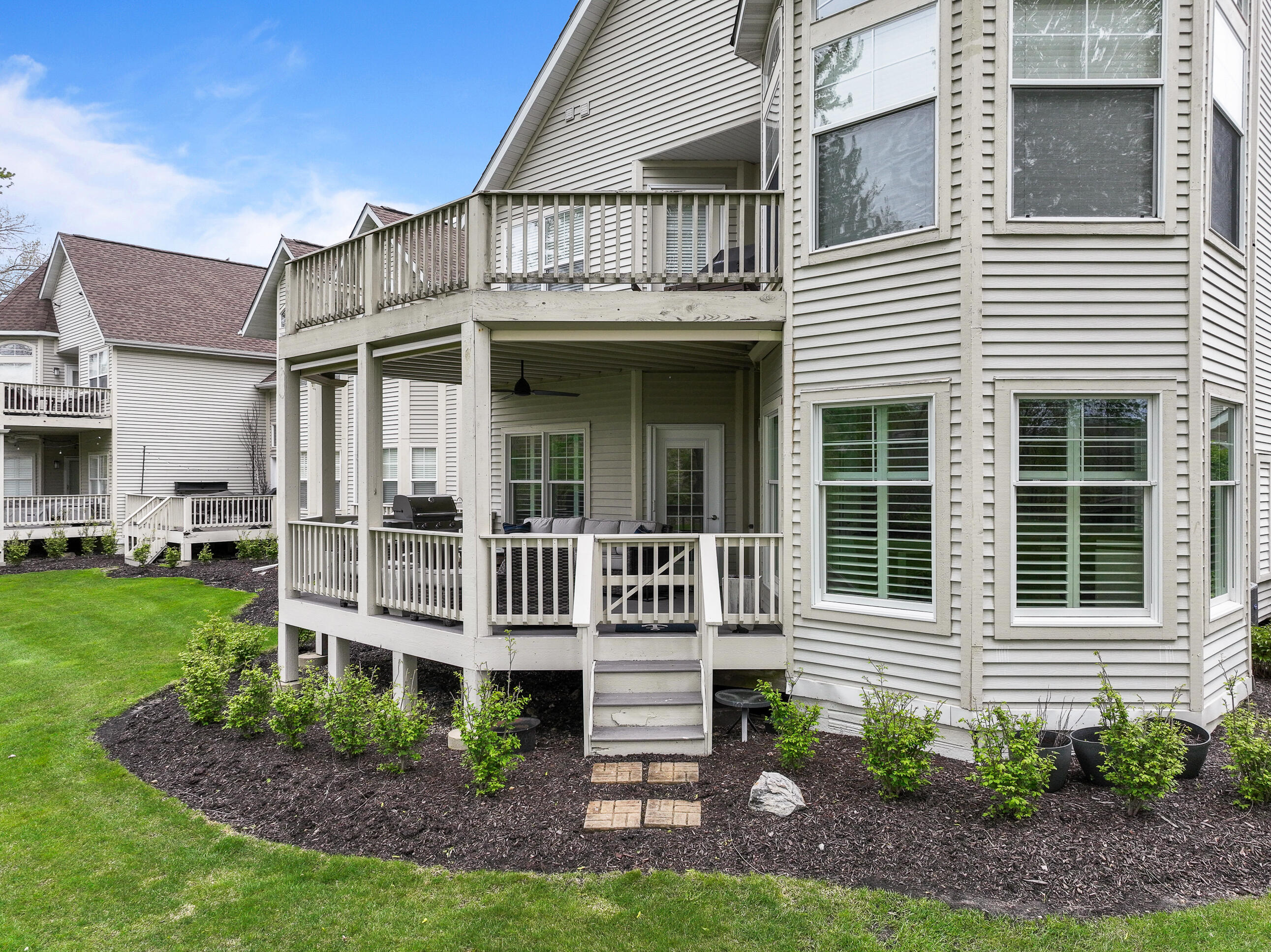401 Abbey Ridge Ct