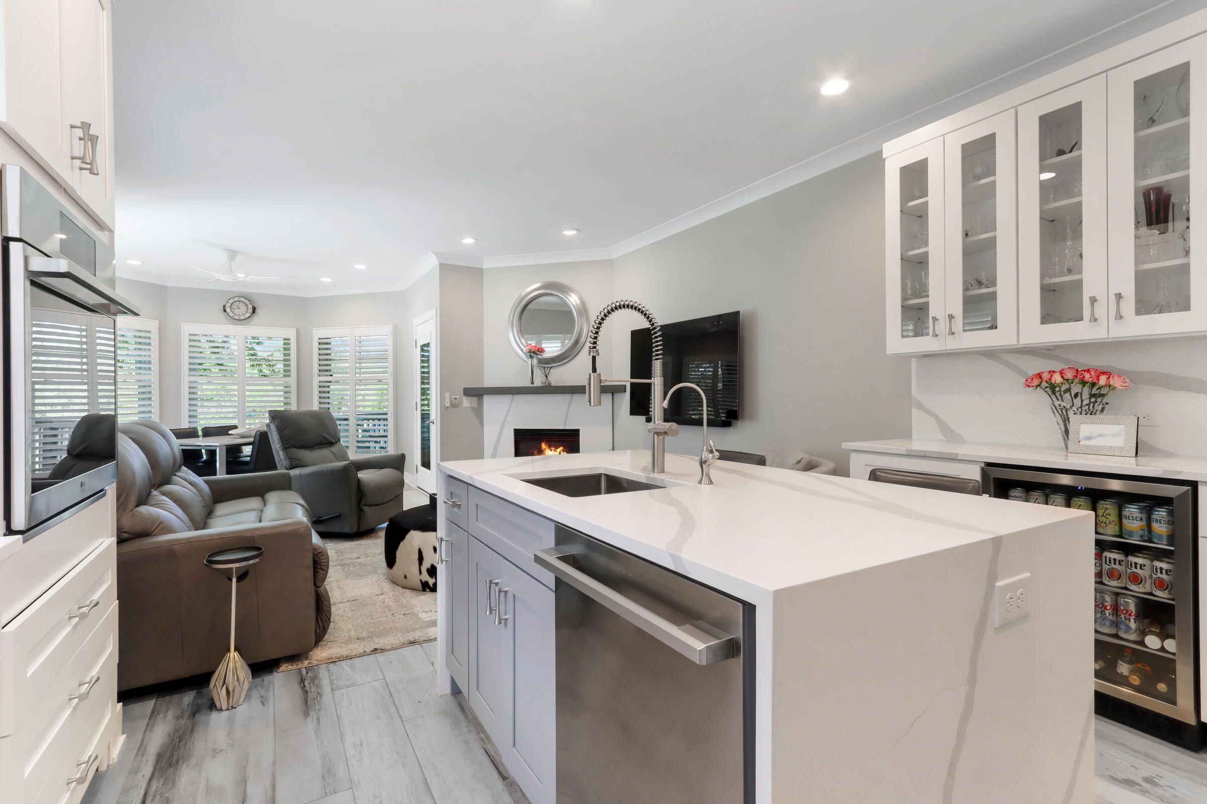 401 Abbey Ridge Ct