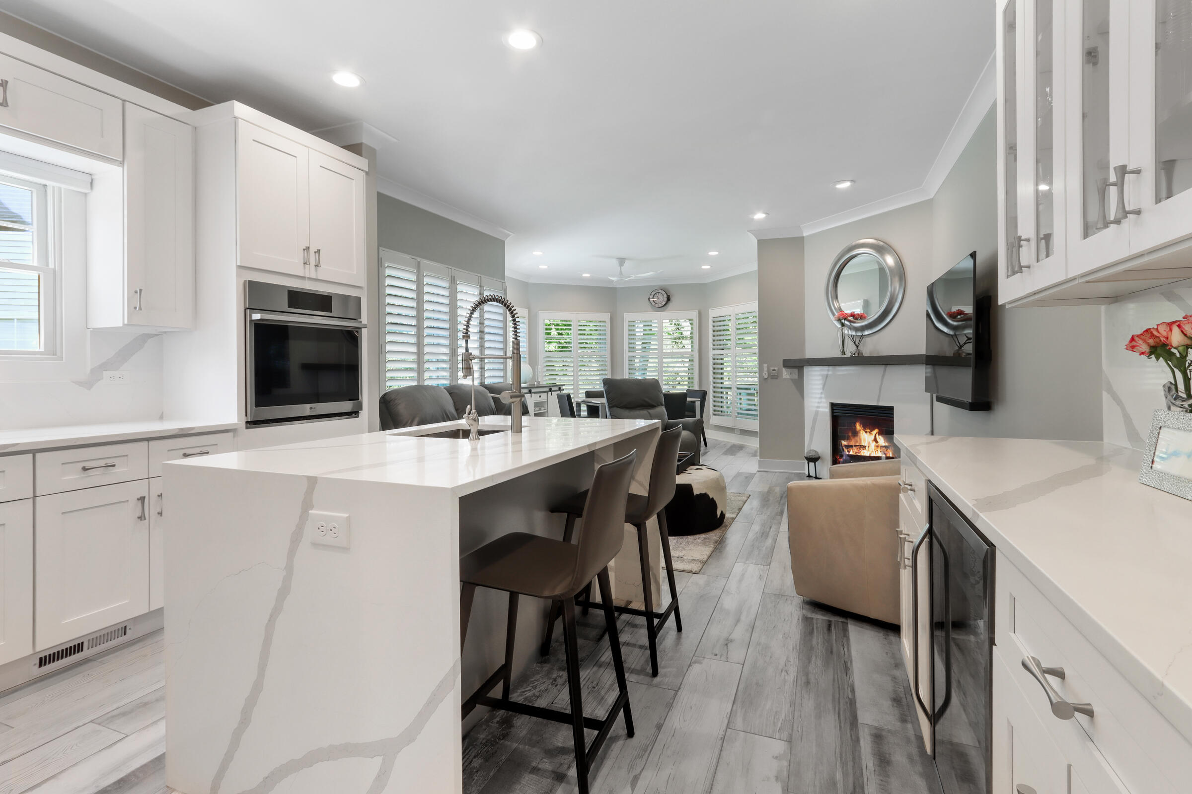 401 Abbey Ridge Ct