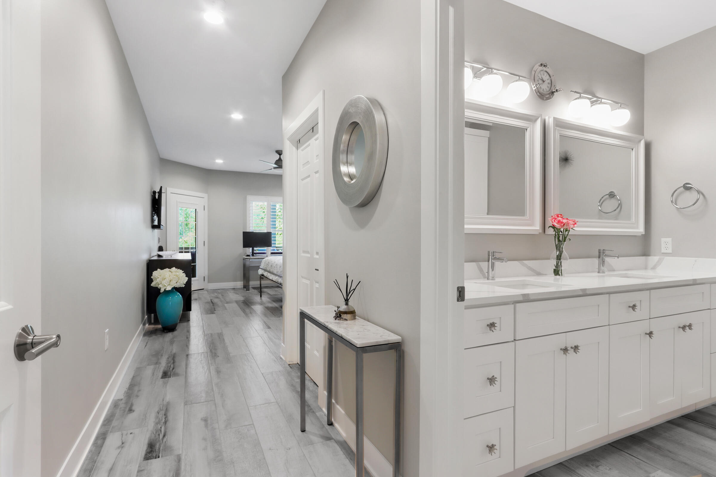 401 Abbey Ridge Ct