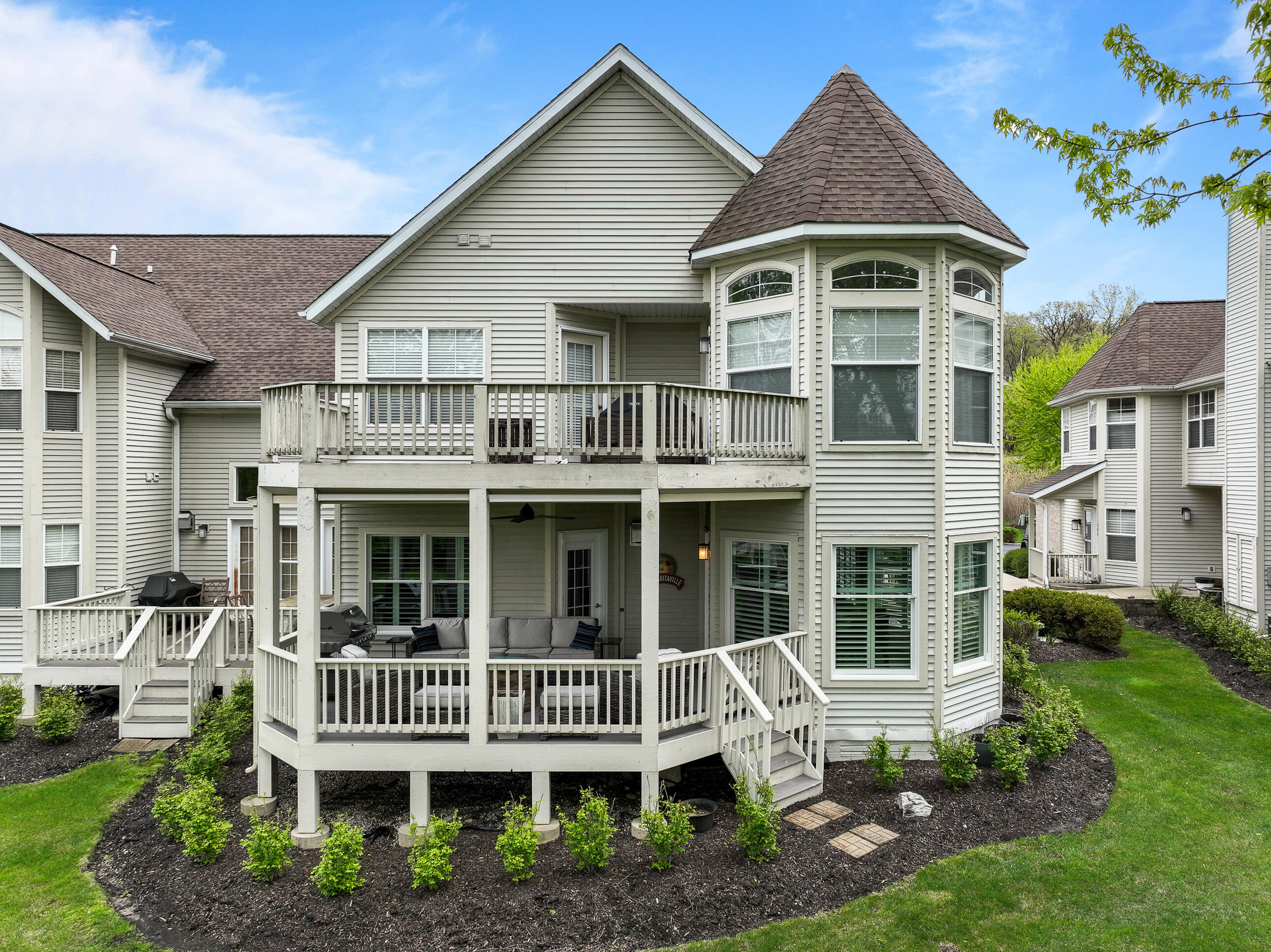 401 Abbey Ridge Ct