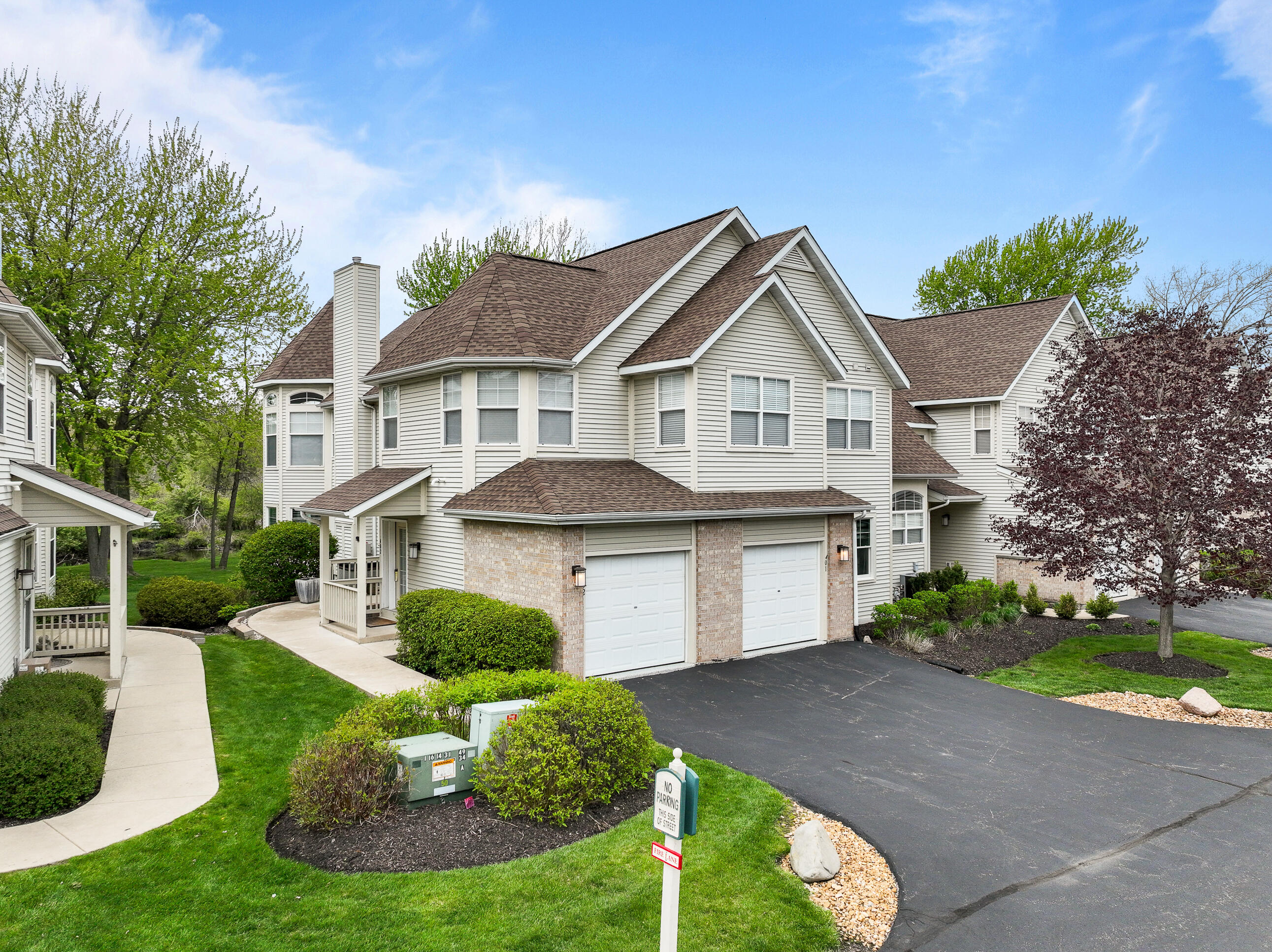 401 Abbey Ridge Ct