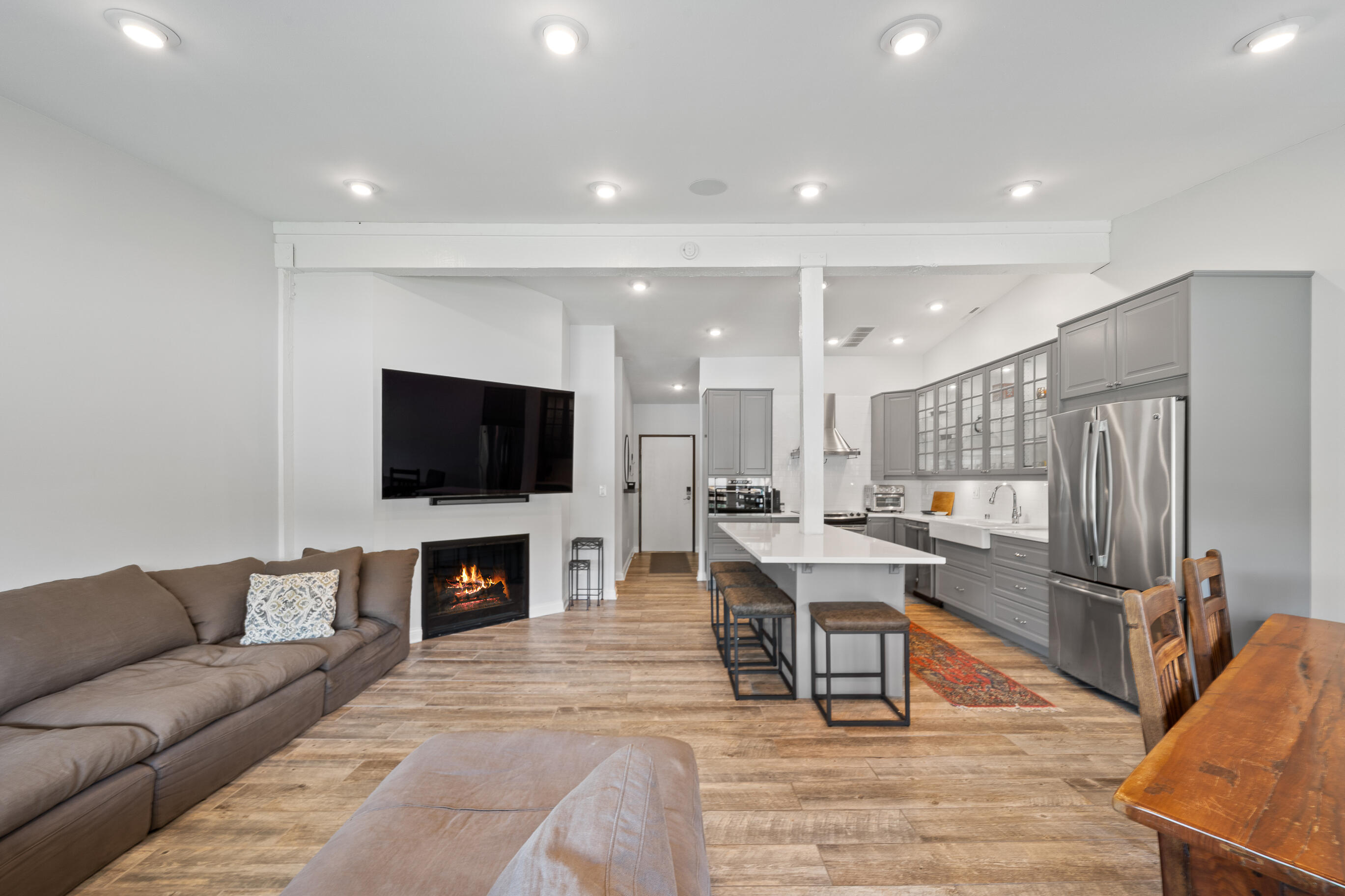 31 Abbey Villa Cir, 31D