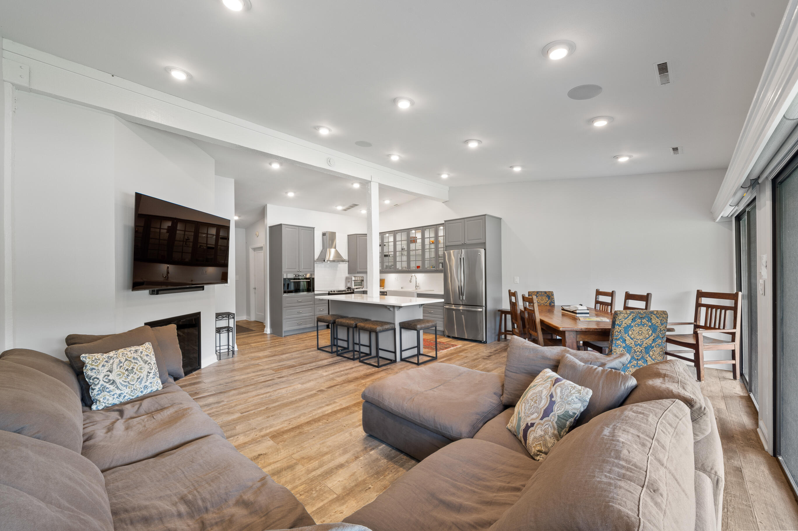 31 Abbey Villa Cir, 31D