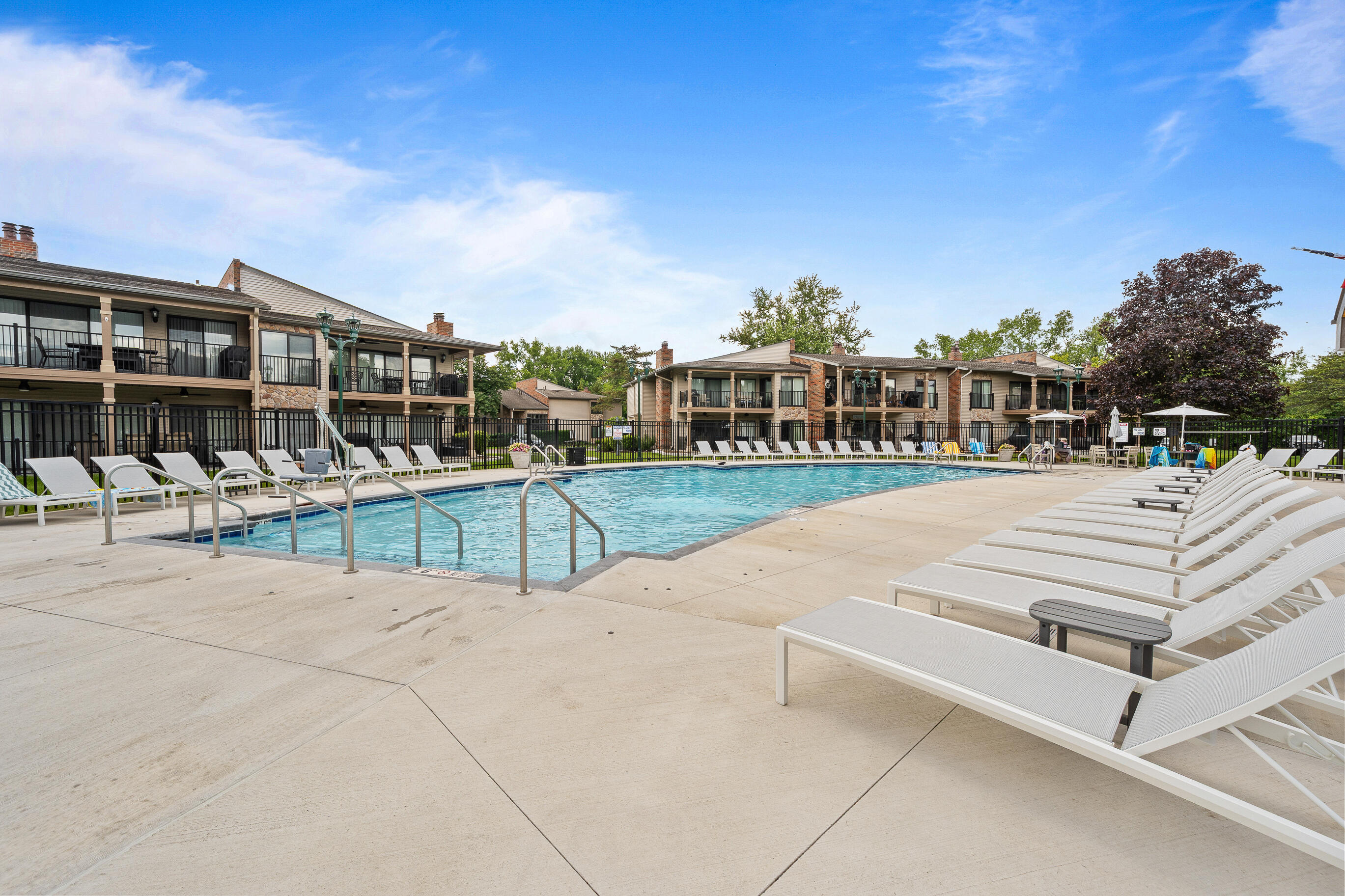 31 Abbey Villa Cir, 31D