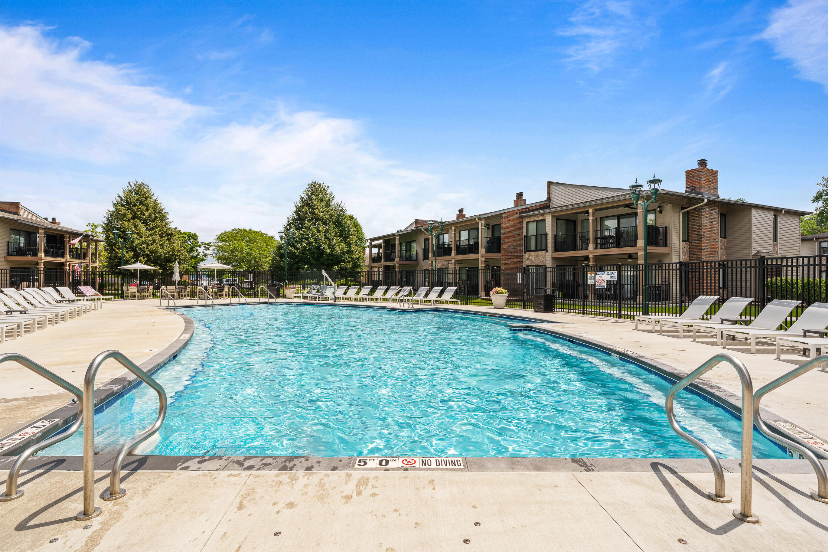 31 Abbey Villa Cir, 31D