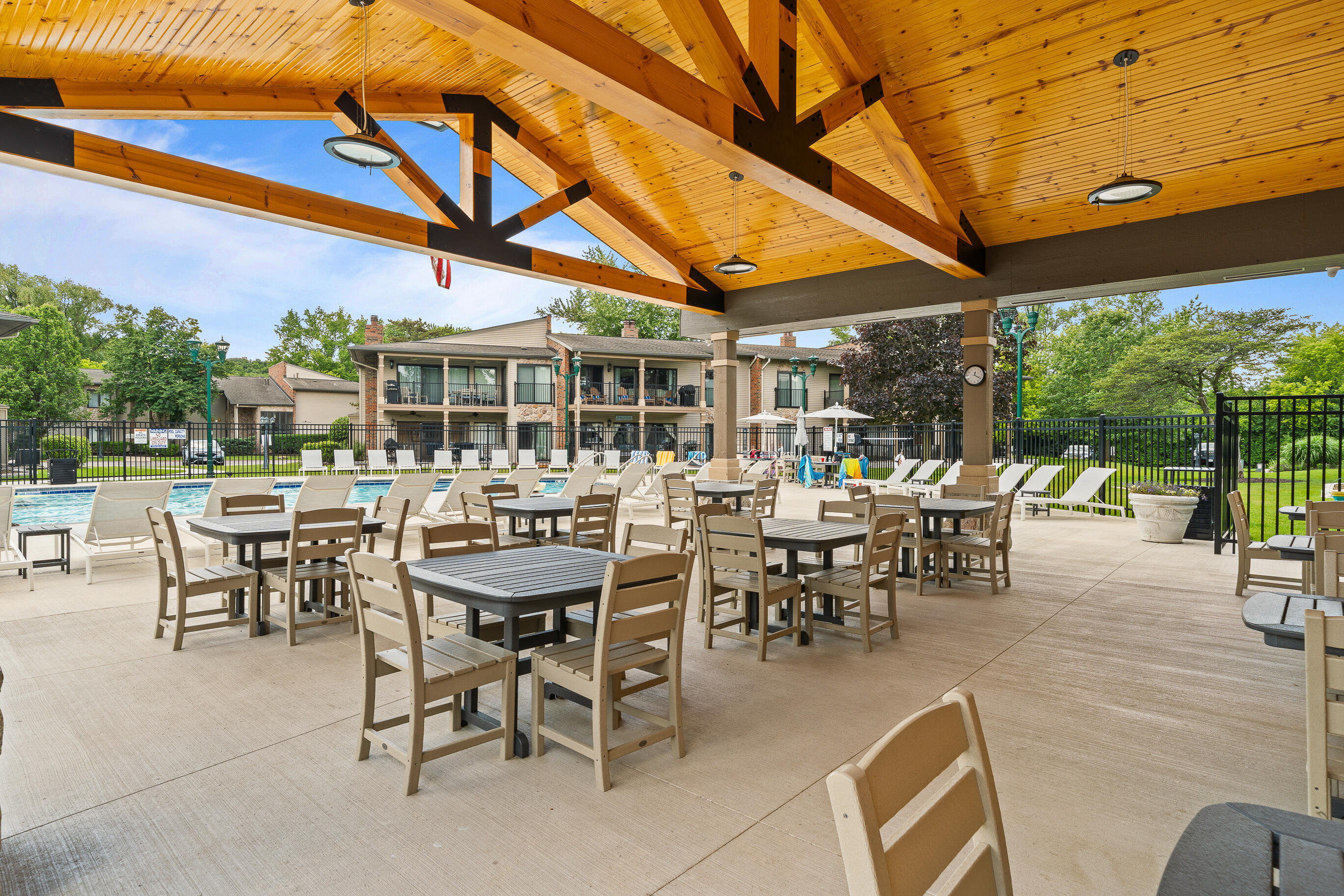 31 Abbey Villa Cir, 31D