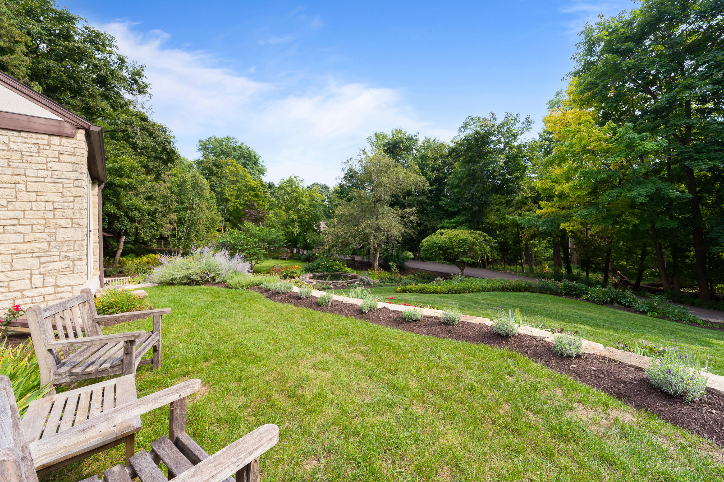 466 N Lower Gardens Rd