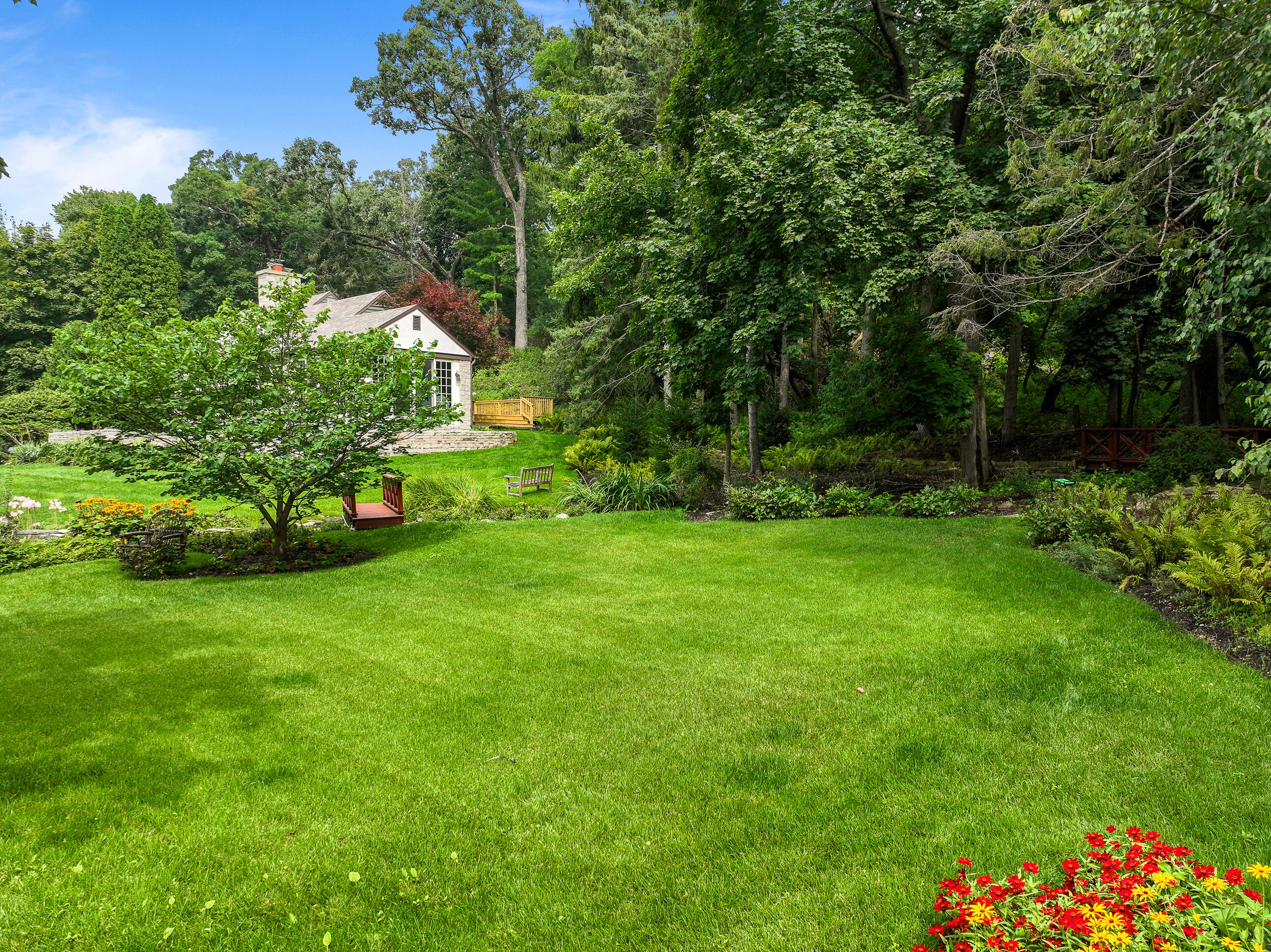 466 N Lower Gardens Rd