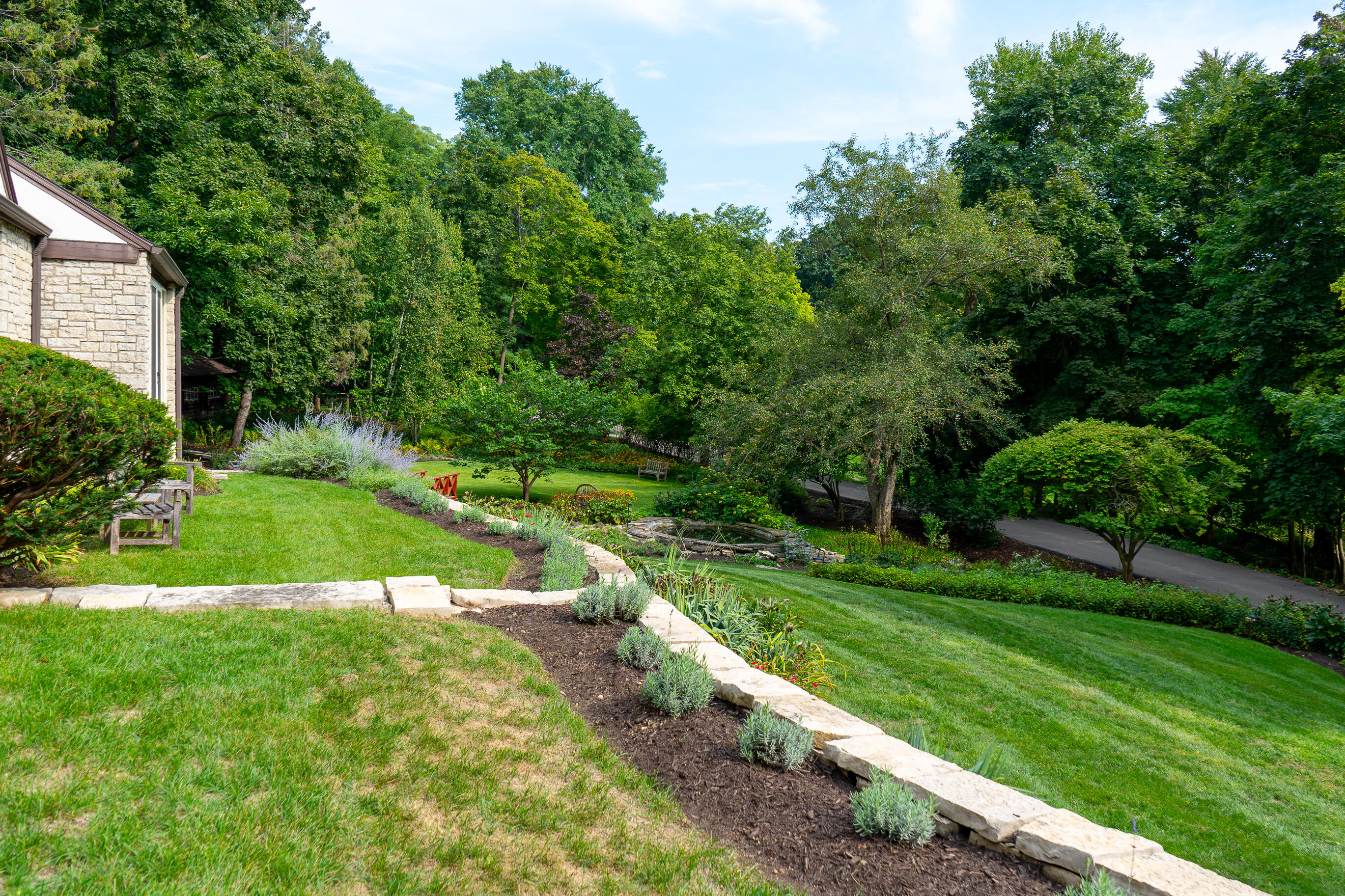466 N Lower Gardens Rd