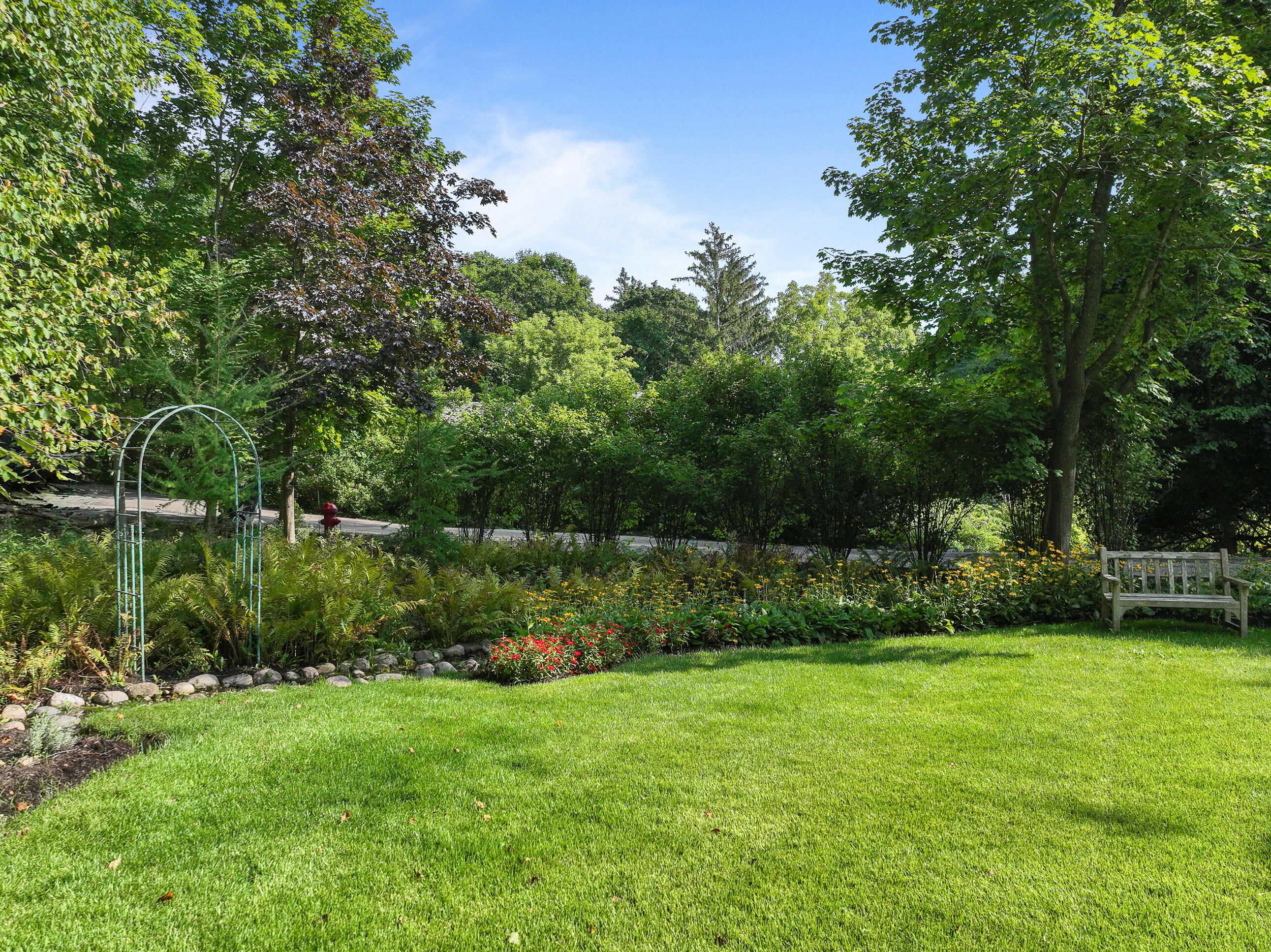 466 N Lower Gardens Rd
