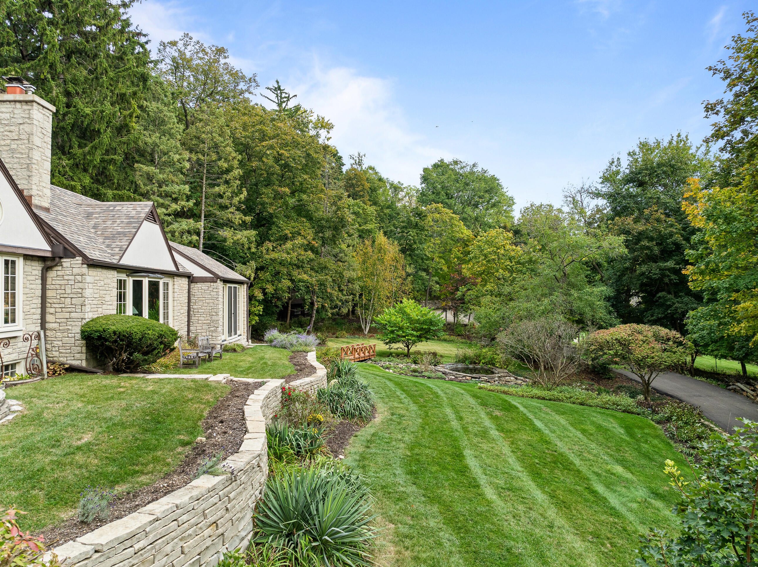 466 N Lower Gardens Rd