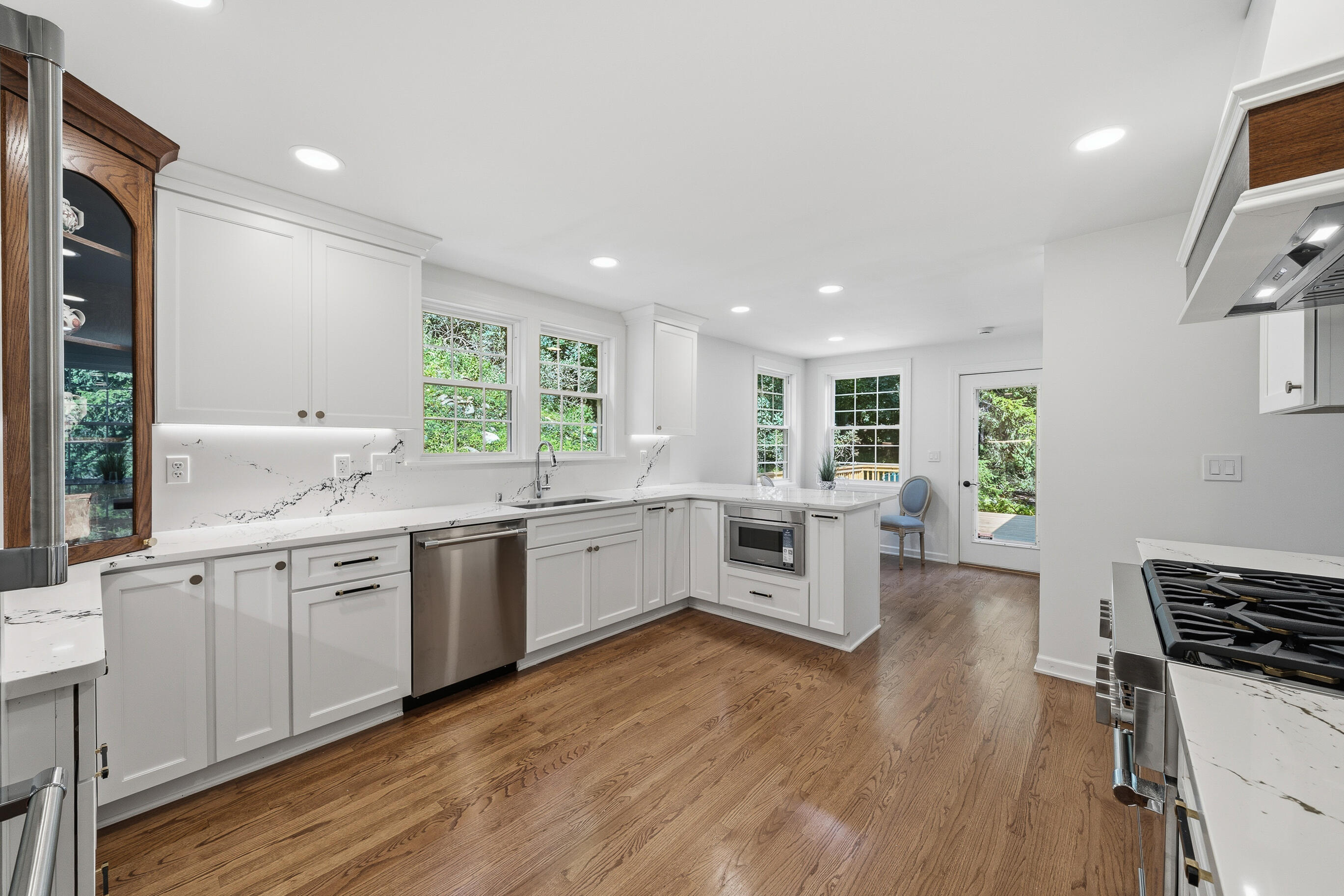466 N Lower Gardens Rd