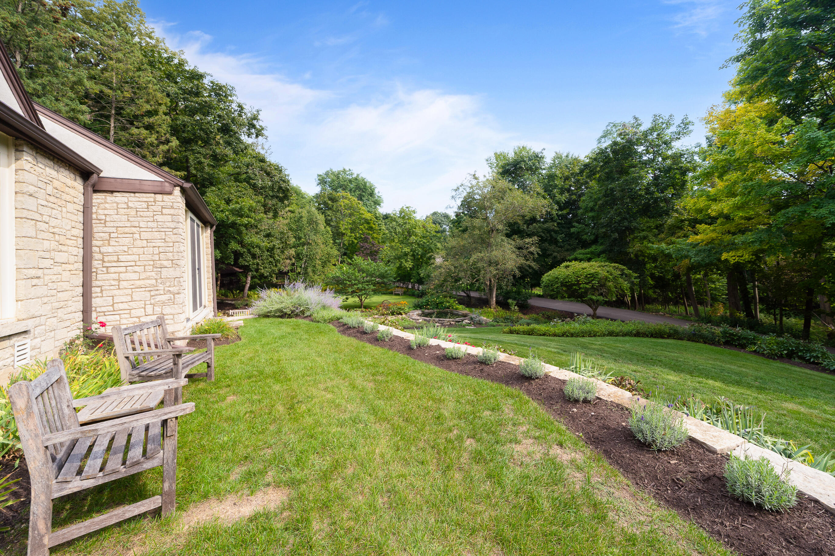 466 N Lower Gardens Rd