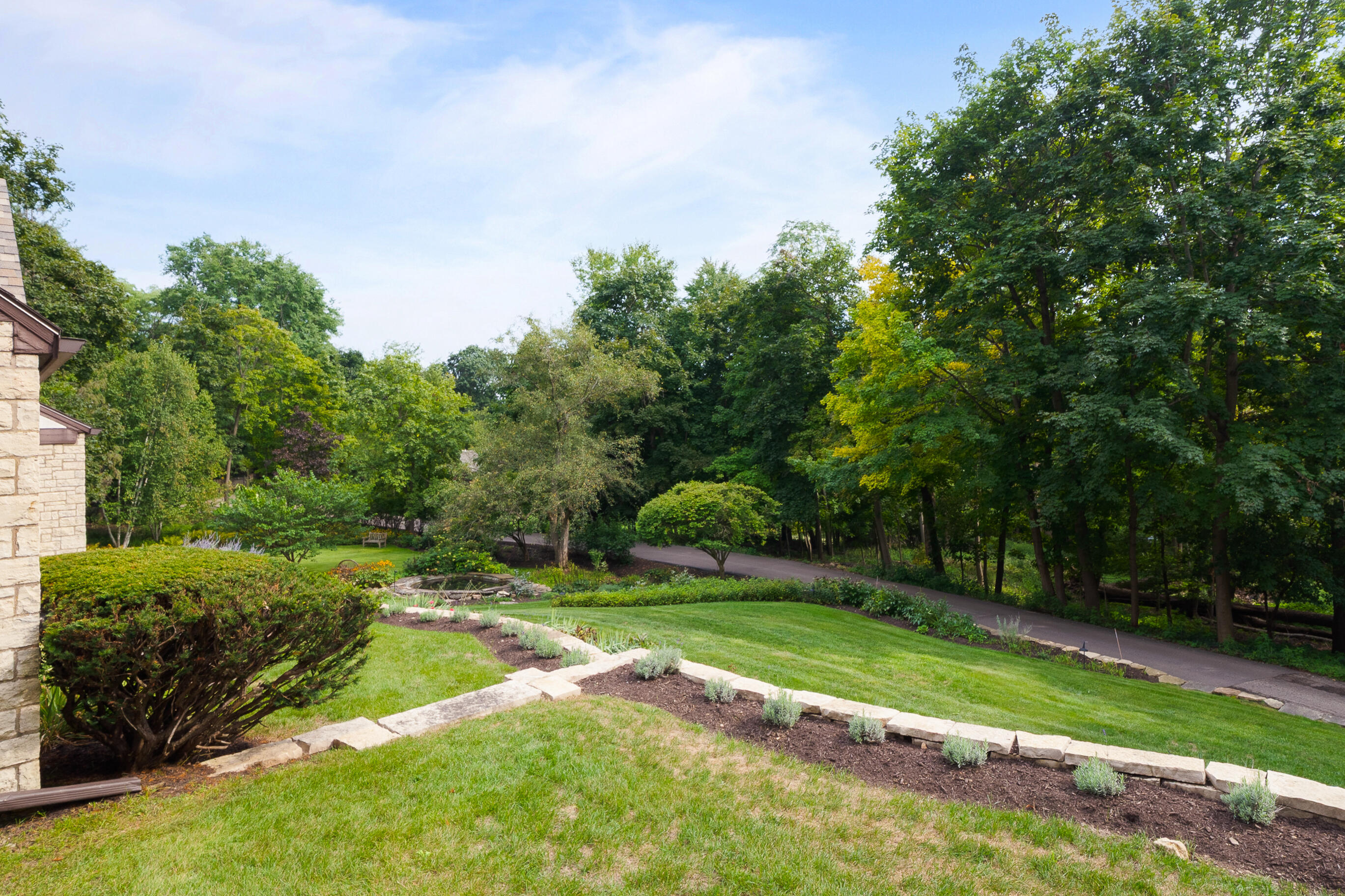 466 N Lower Gardens Rd