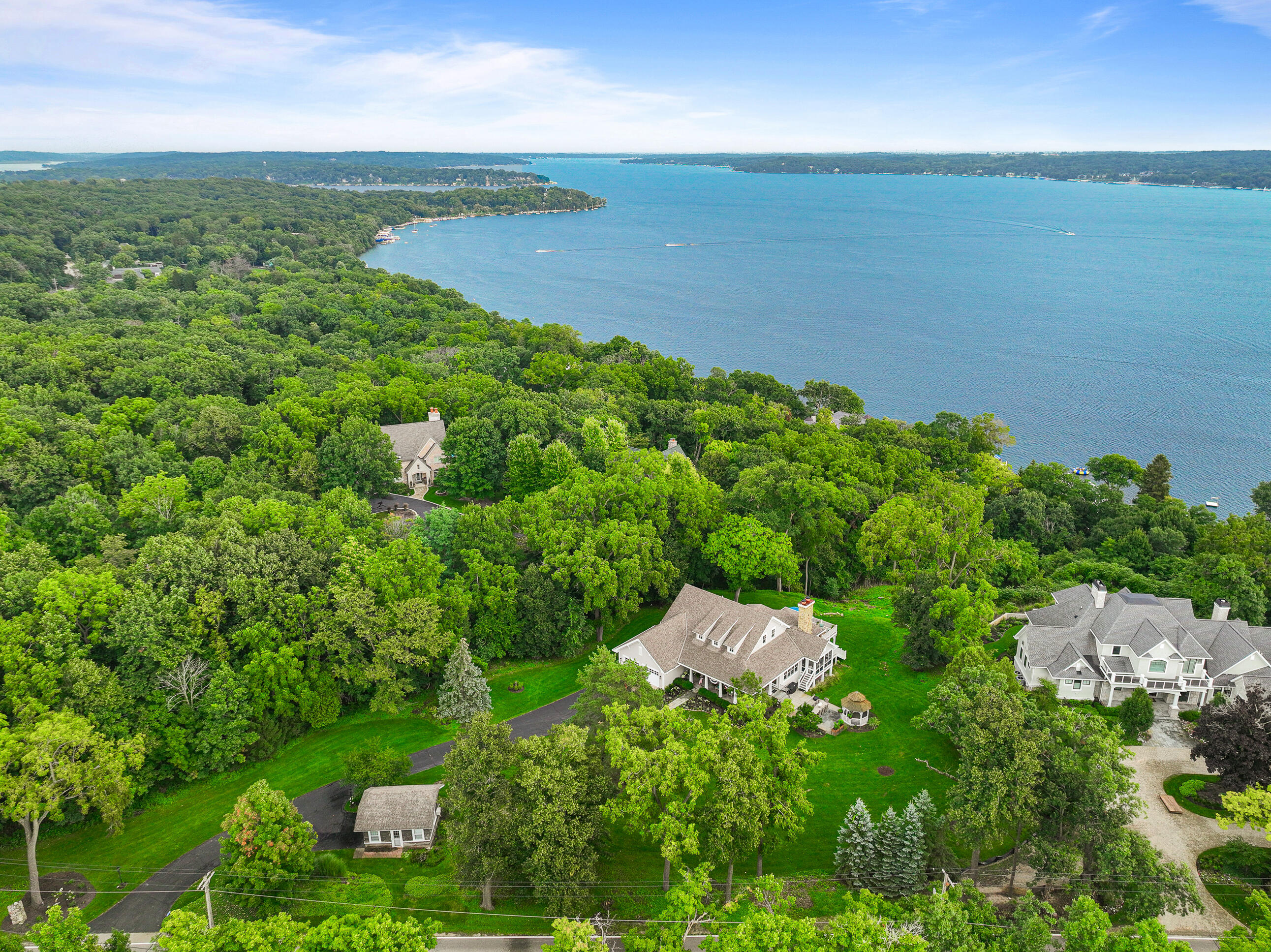 N2004 N Lake Shore Dr