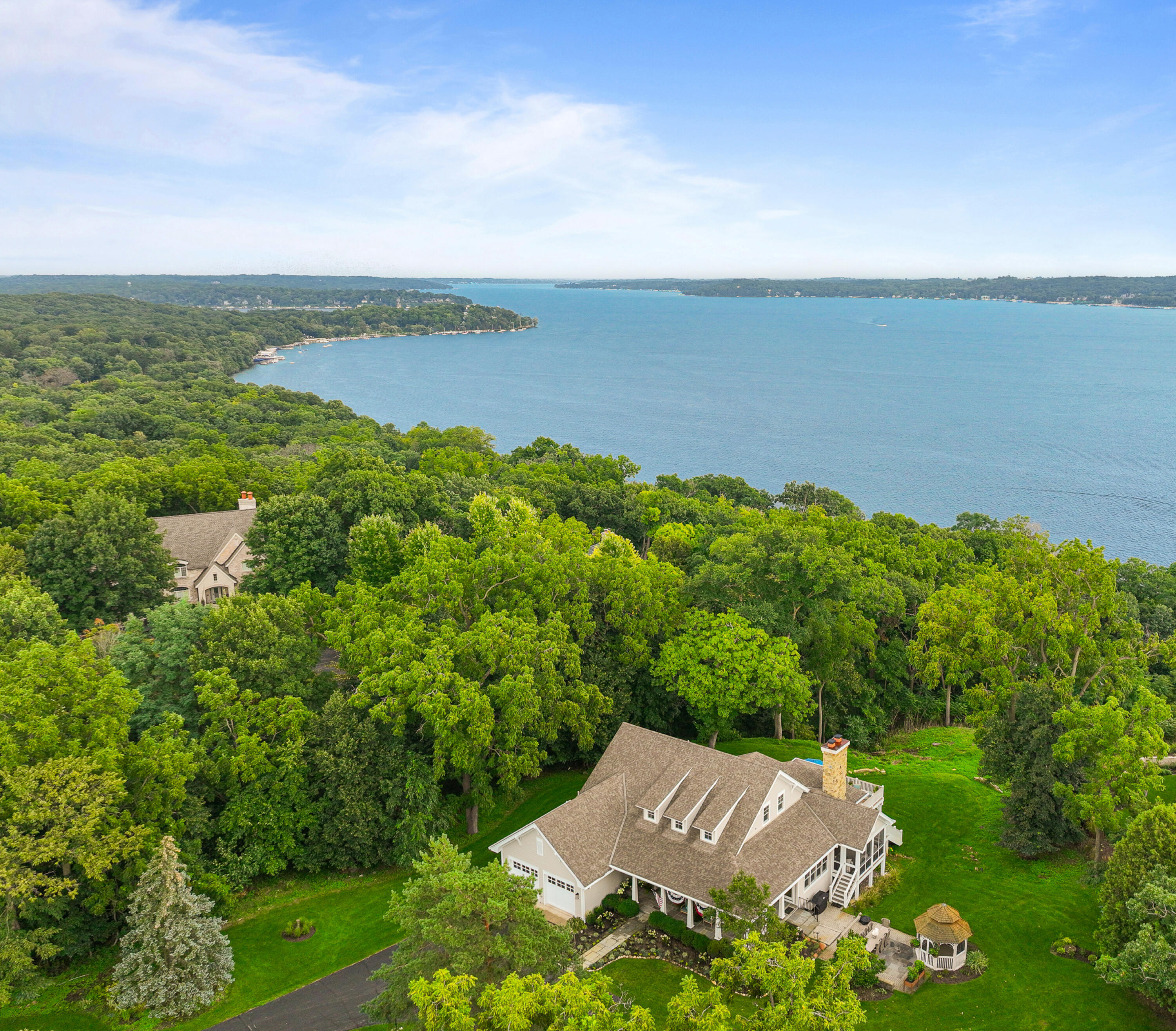 N2004 N Lake Shore Dr