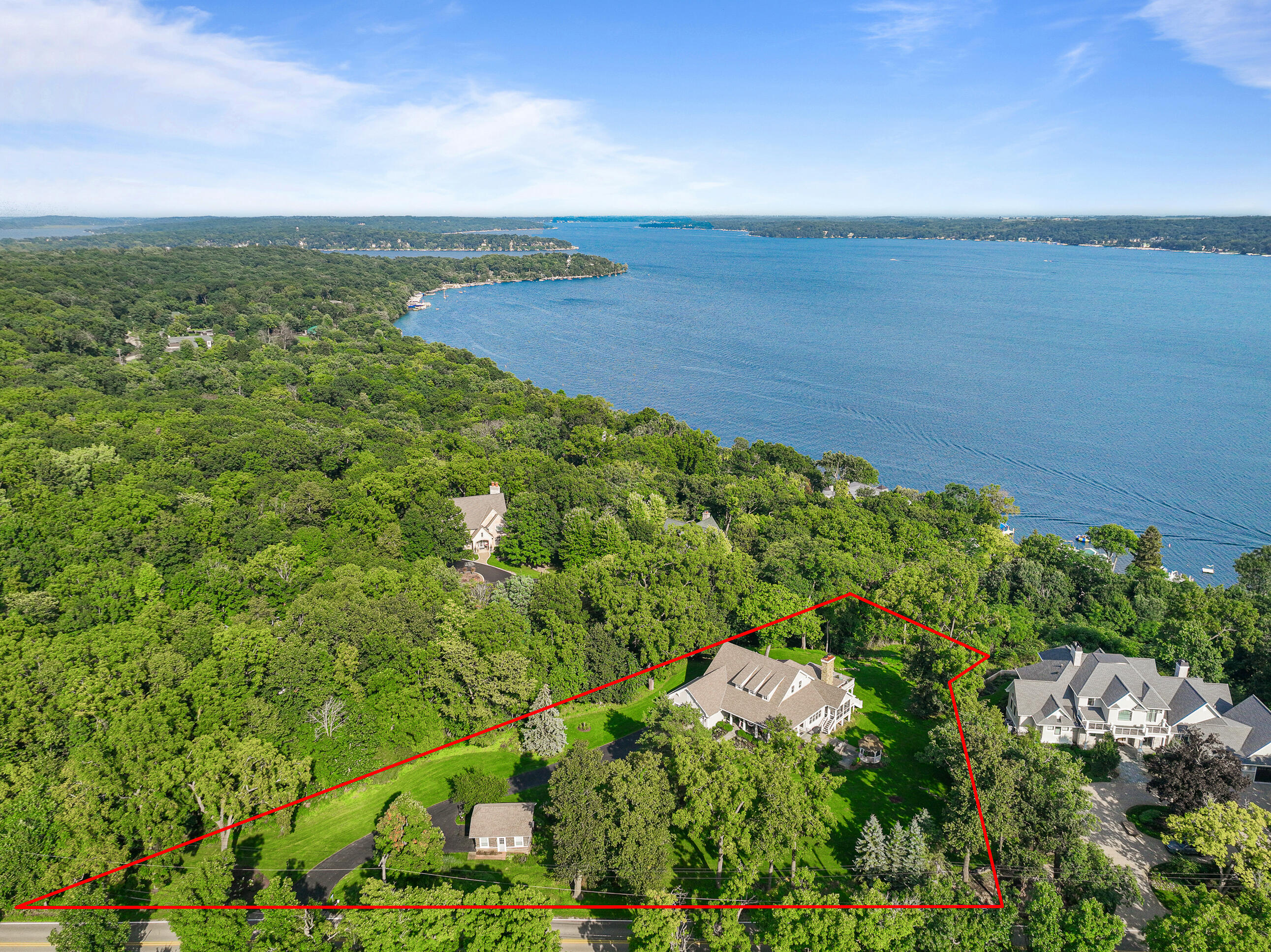 N2004 N Lake Shore Dr
