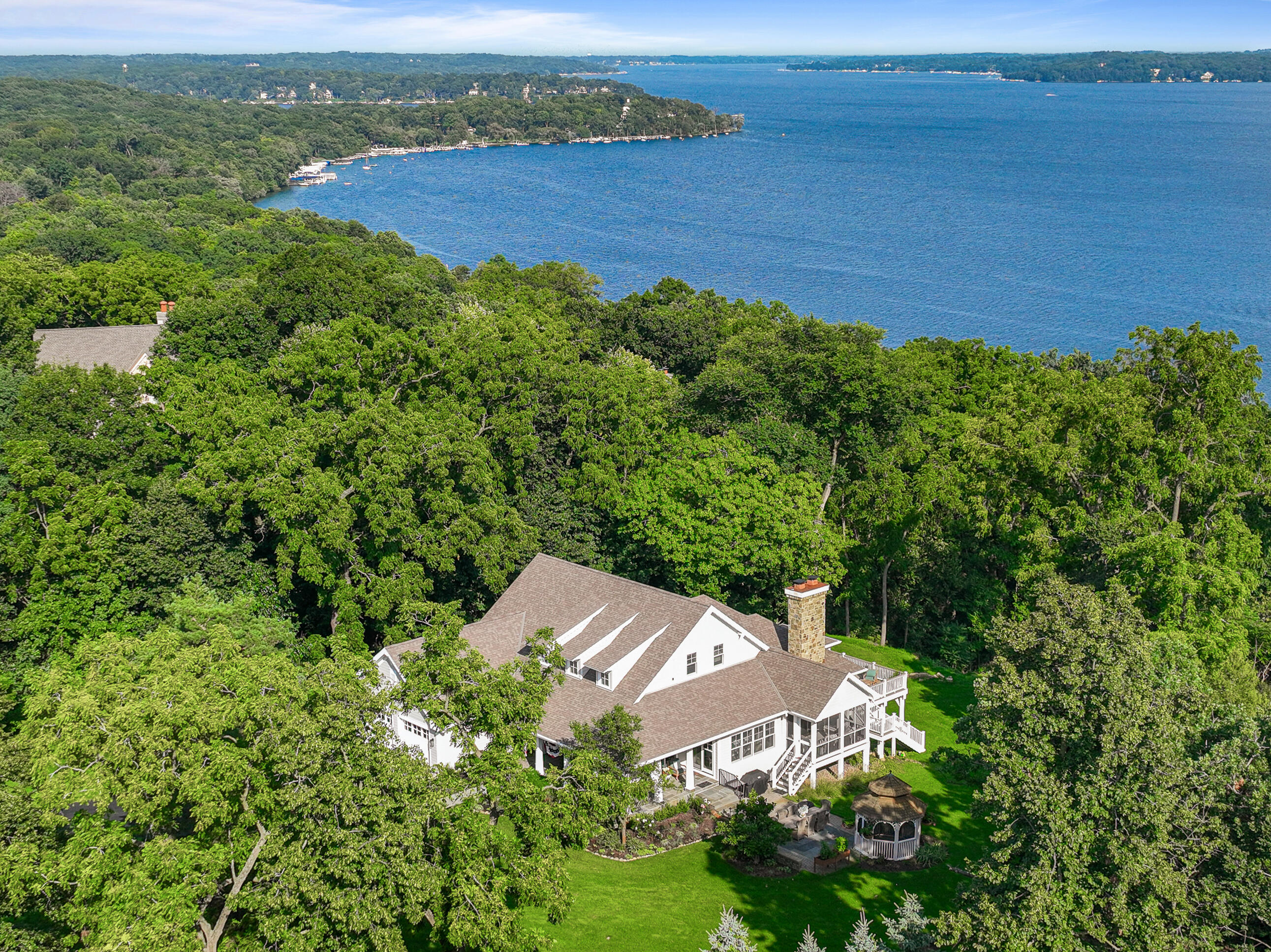 N2004 N Lake Shore Dr