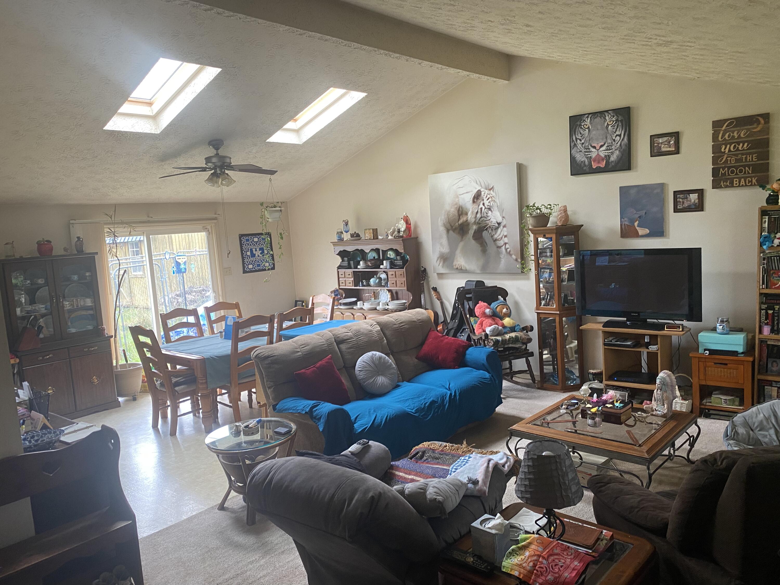 116 Hutchins Drive