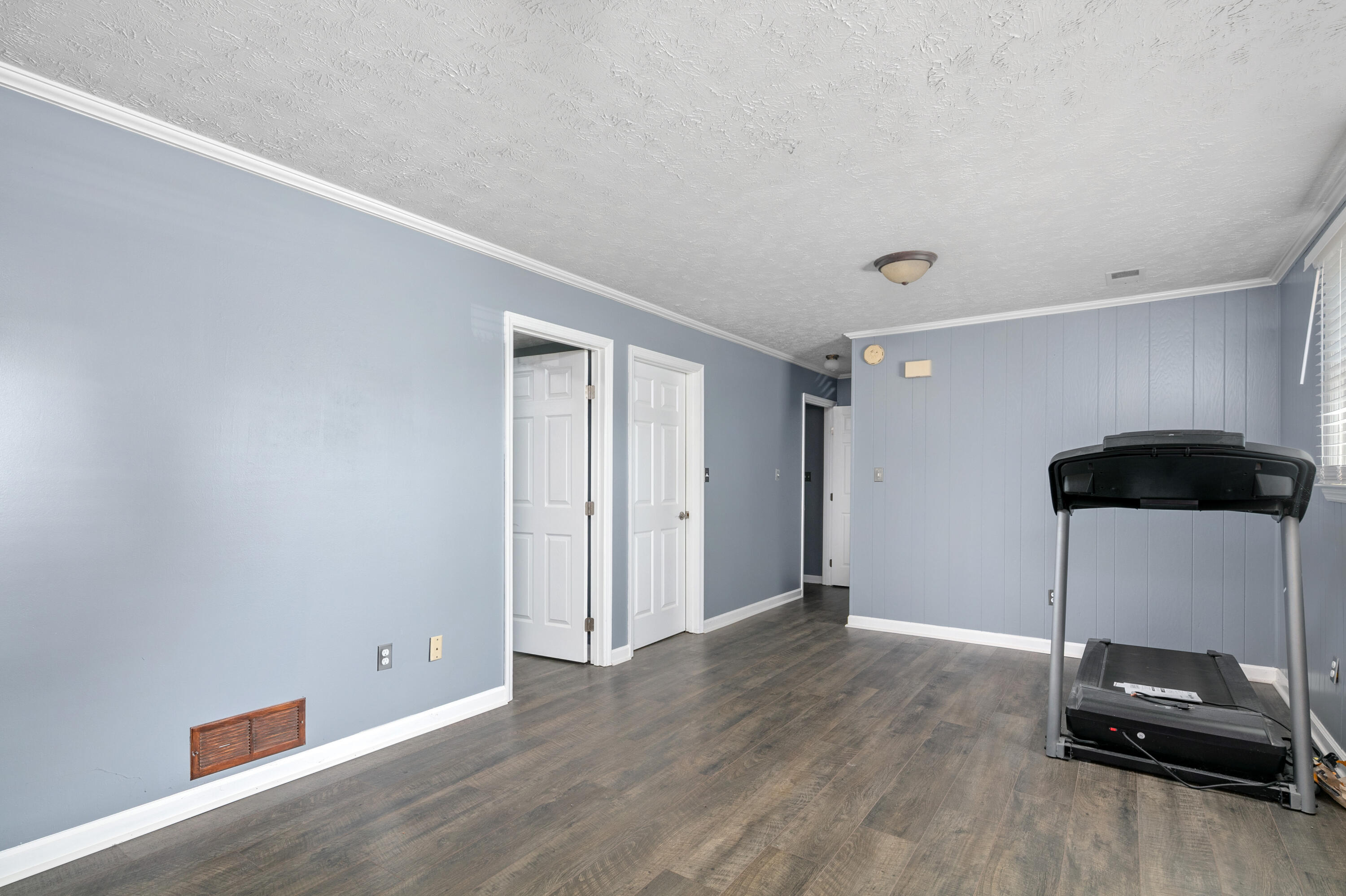 3289 Carlsbad Court