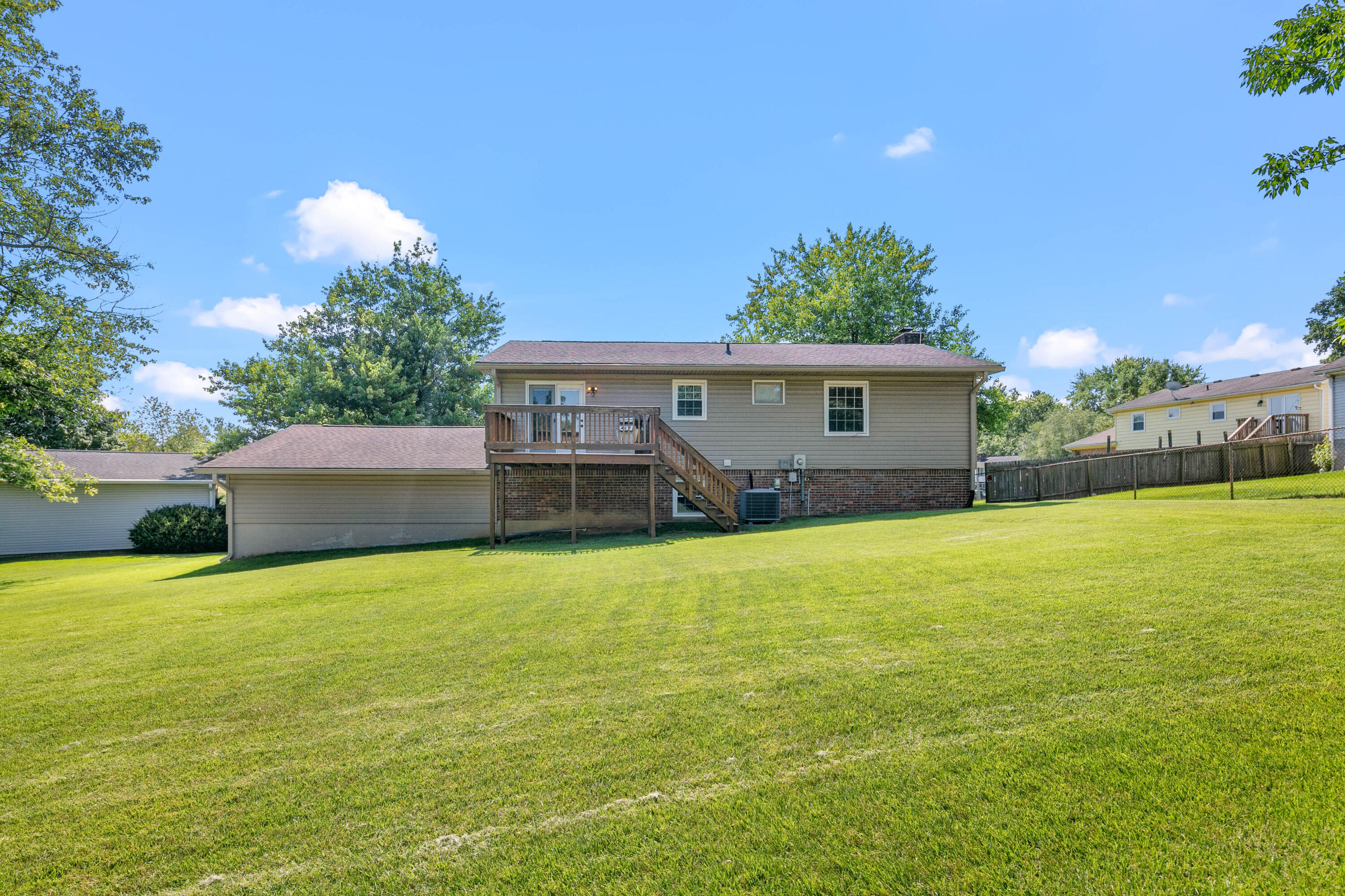 3289 Carlsbad Court